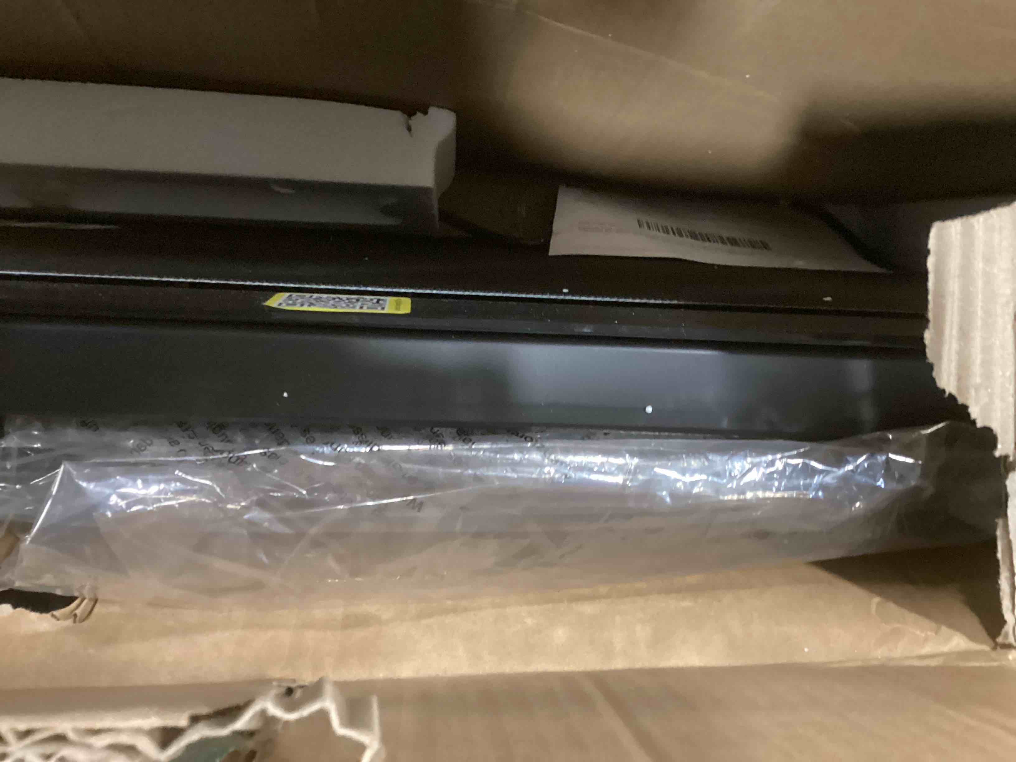 https://s3.amazonaws.com/lotting-images-prod/bidfta/PNK2147890_1741636804188.jpeg