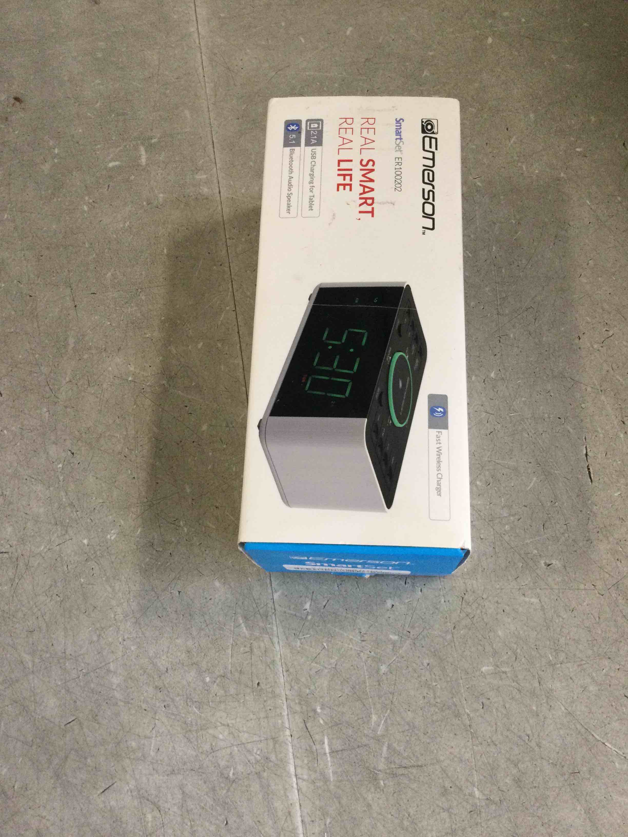 https://s3.amazonaws.com/lotting-images-prod/bidfta/PNK2148471_1742399361358.jpeg
