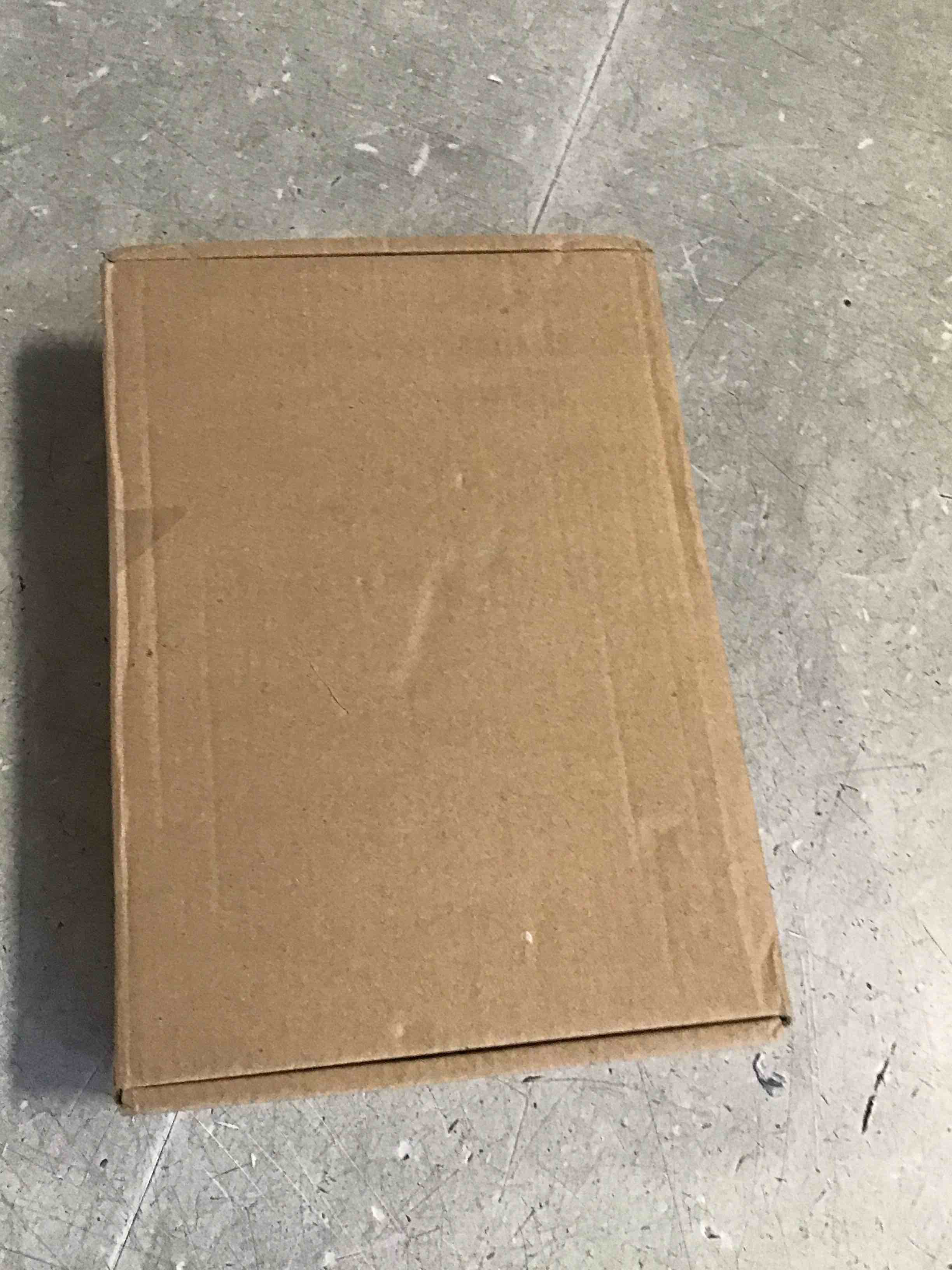 https://s3.amazonaws.com/lotting-images-prod/bidfta/PNK2148656_1742483852151.jpeg