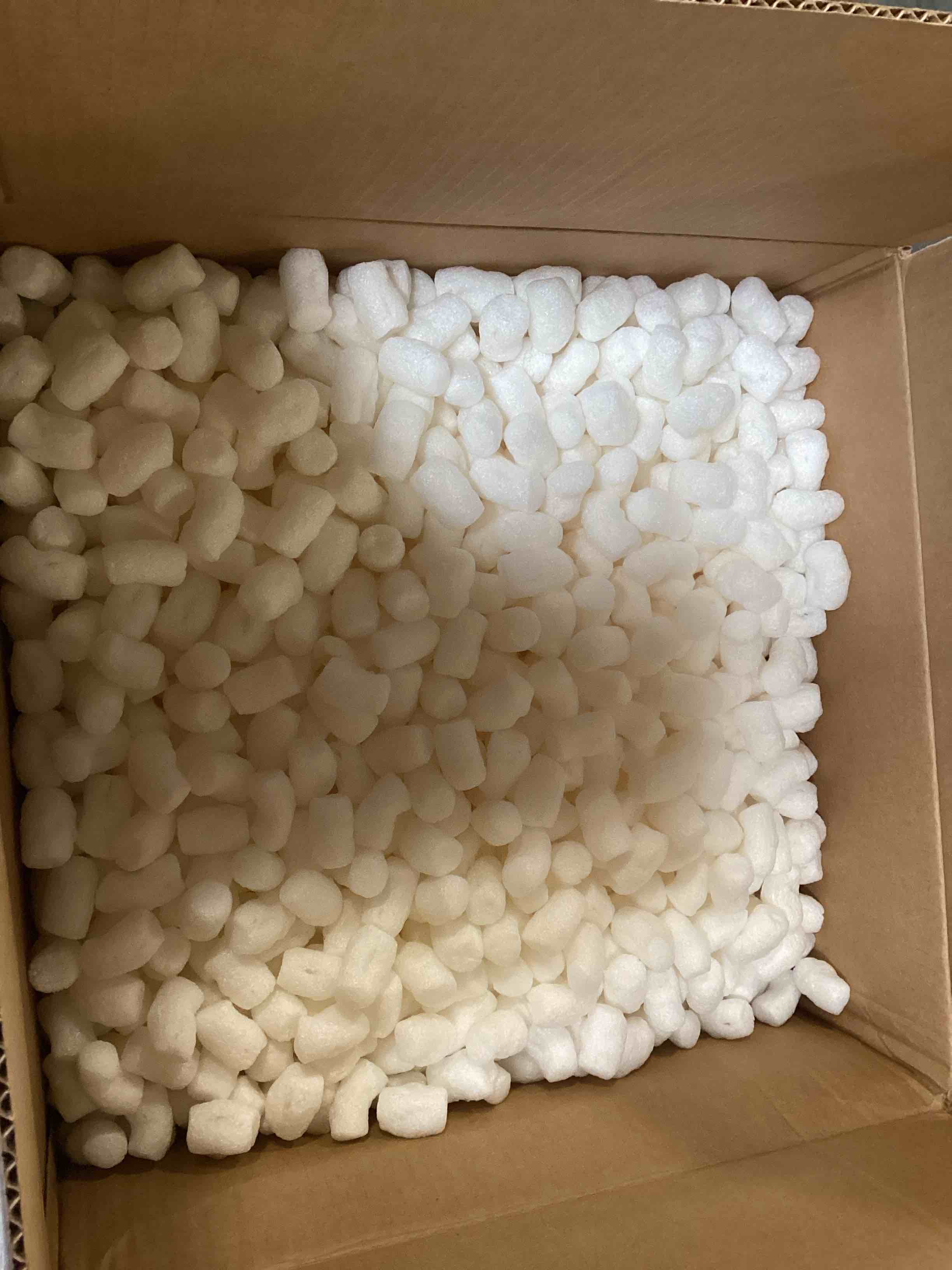 https://s3.amazonaws.com/lotting-images-prod/bidfta/PNK2151239_1740761576086.jpeg