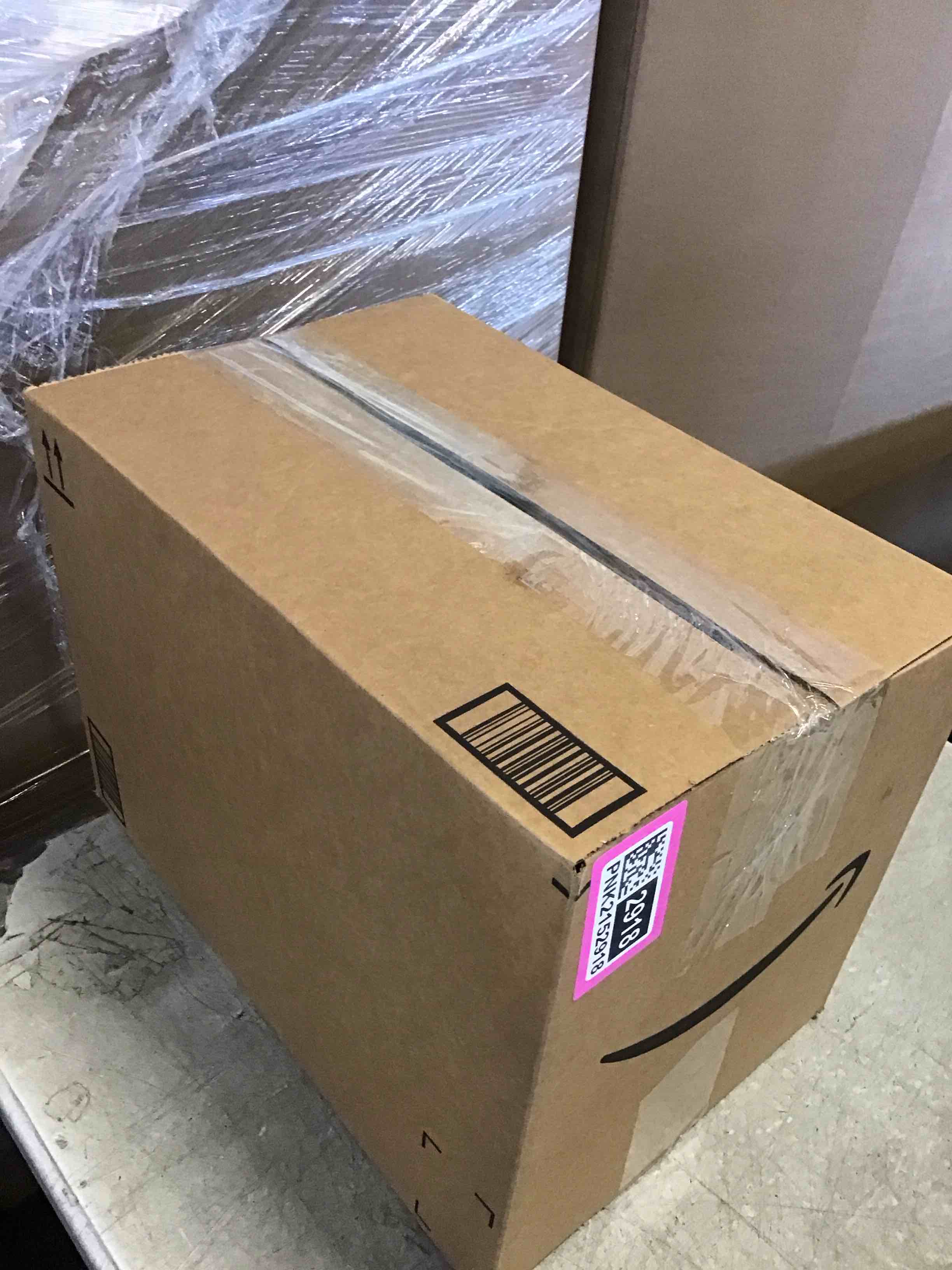 https://s3.amazonaws.com/lotting-images-prod/bidfta/PNK2152918_1735846073491.jpeg