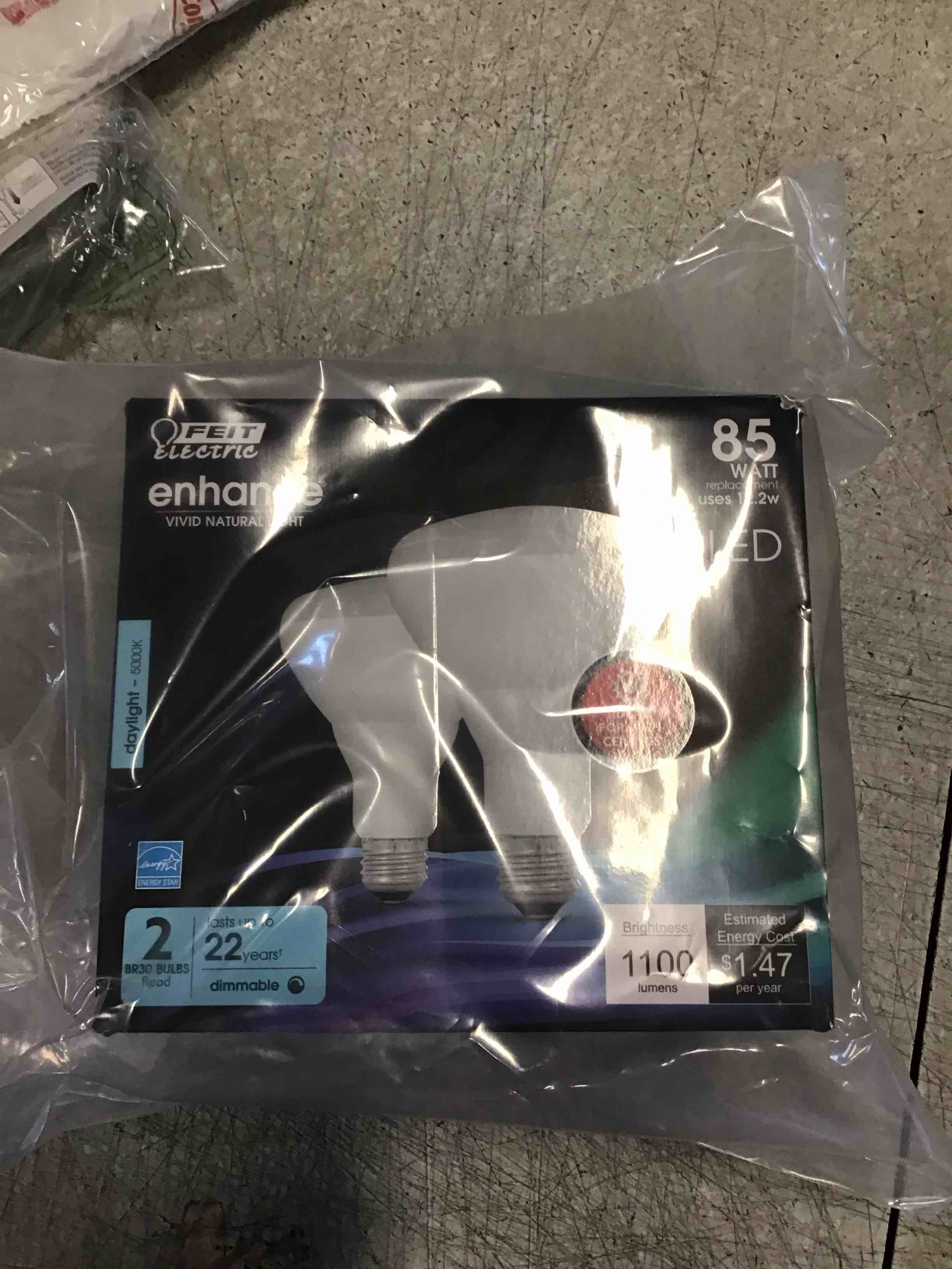 https://s3.amazonaws.com/lotting-images-prod/bidfta/PNK2153689_1736779950541.jpeg