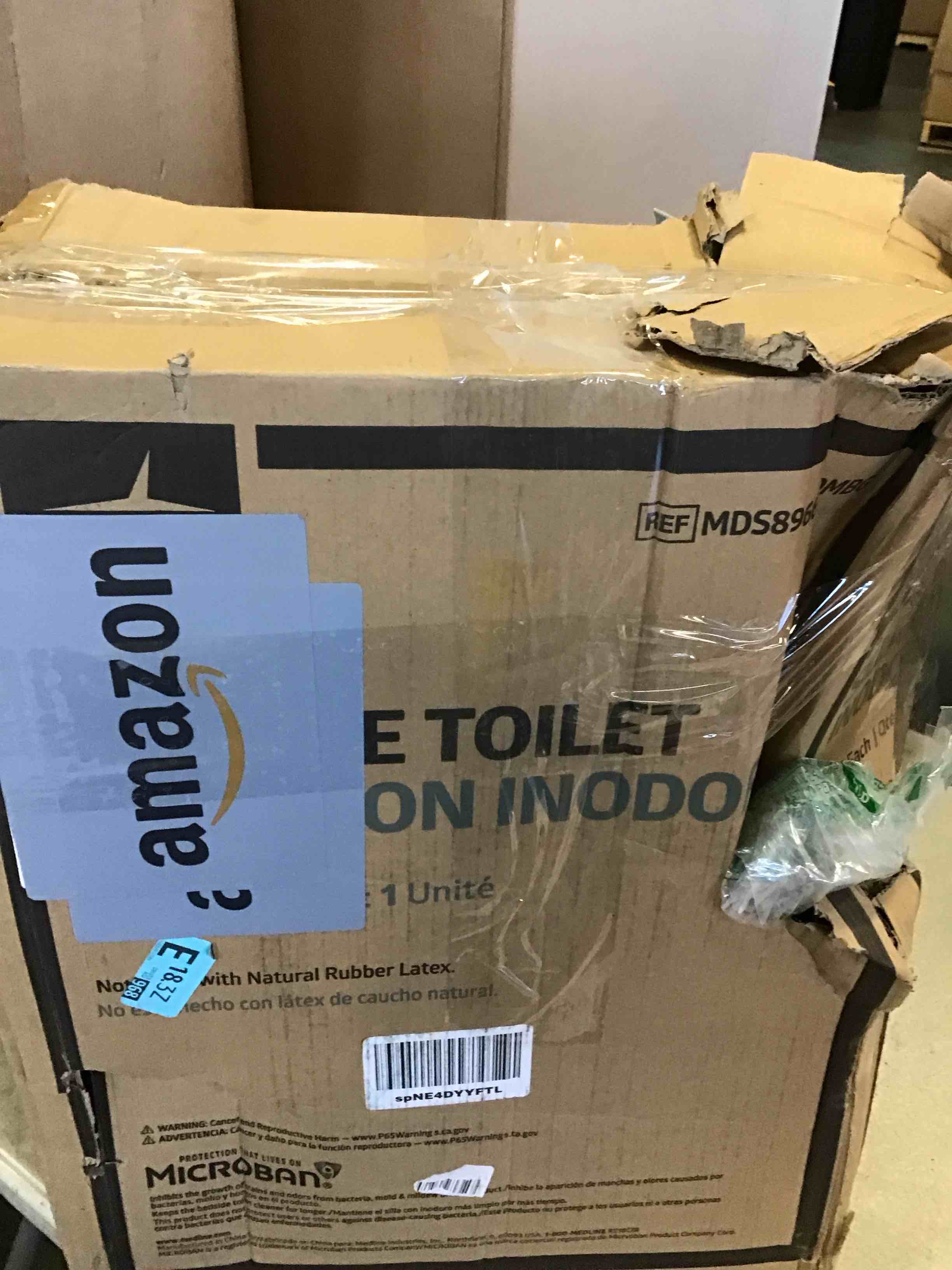 https://s3.amazonaws.com/lotting-images-prod/bidfta/PNK2153746_1736786154819.jpeg