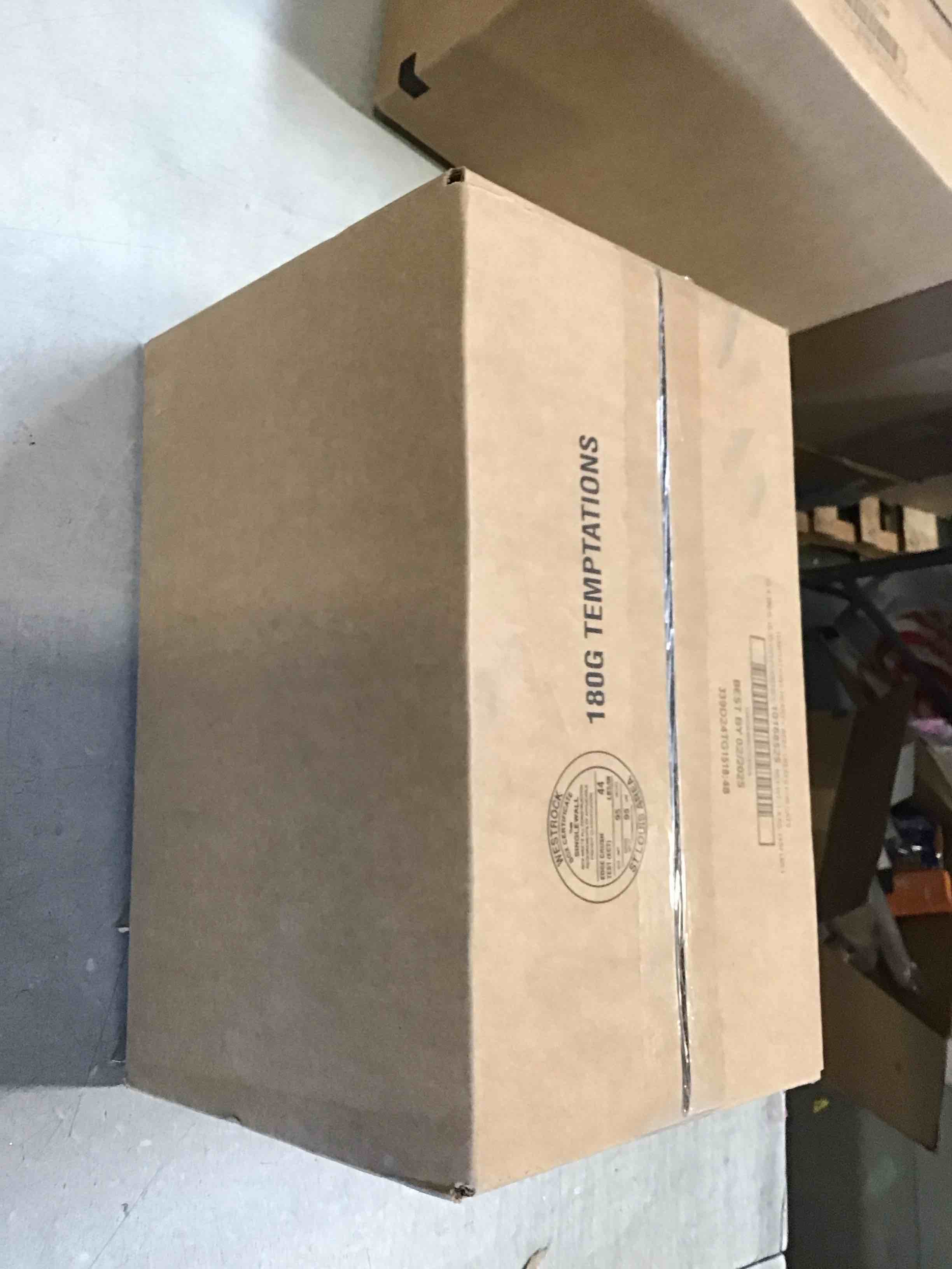 https://s3.amazonaws.com/lotting-images-prod/bidfta/PNK2154744_1736965936216.jpeg