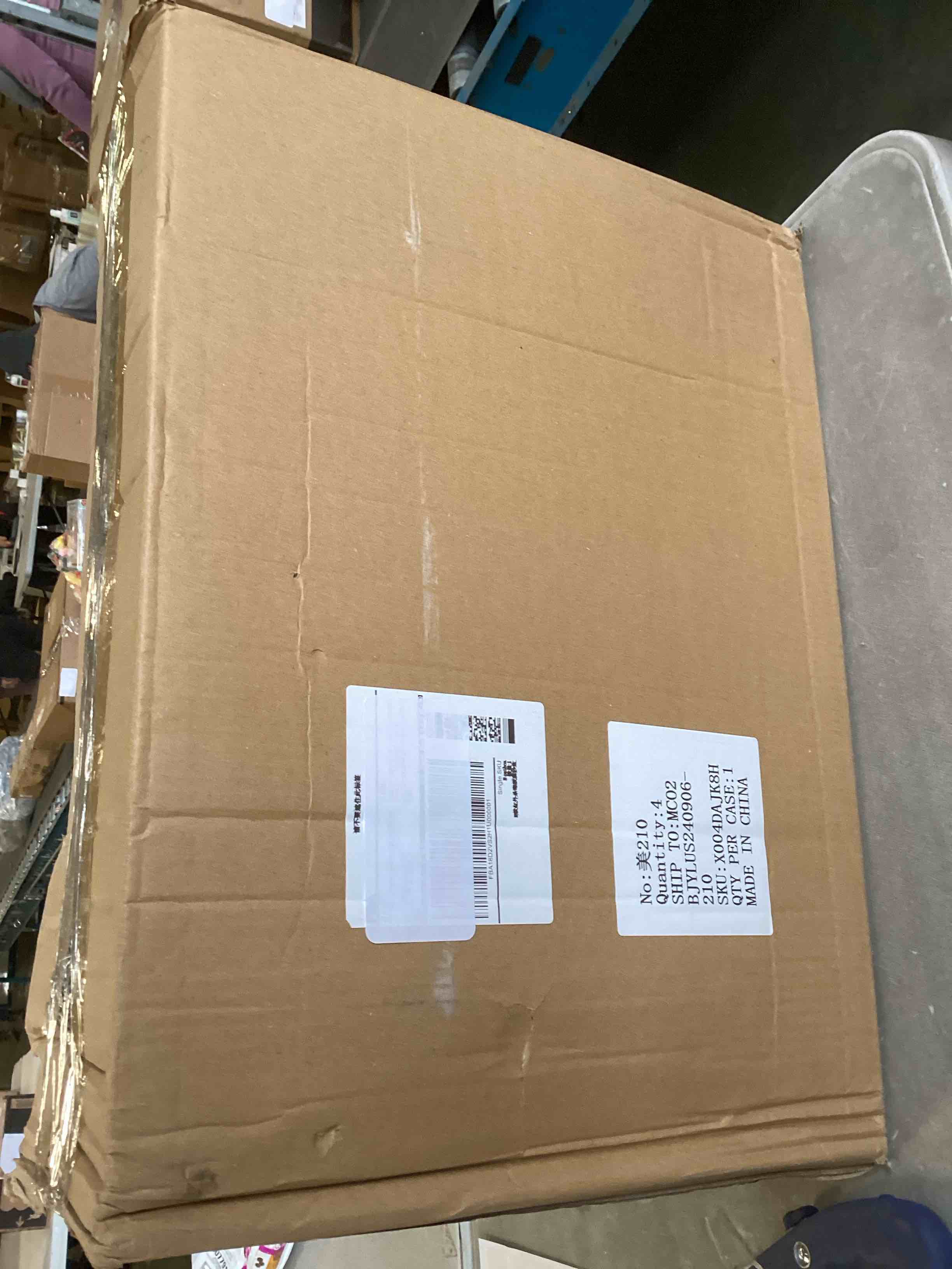 https://s3.amazonaws.com/lotting-images-prod/bidfta/PNK2155560_1737052379743.jpeg