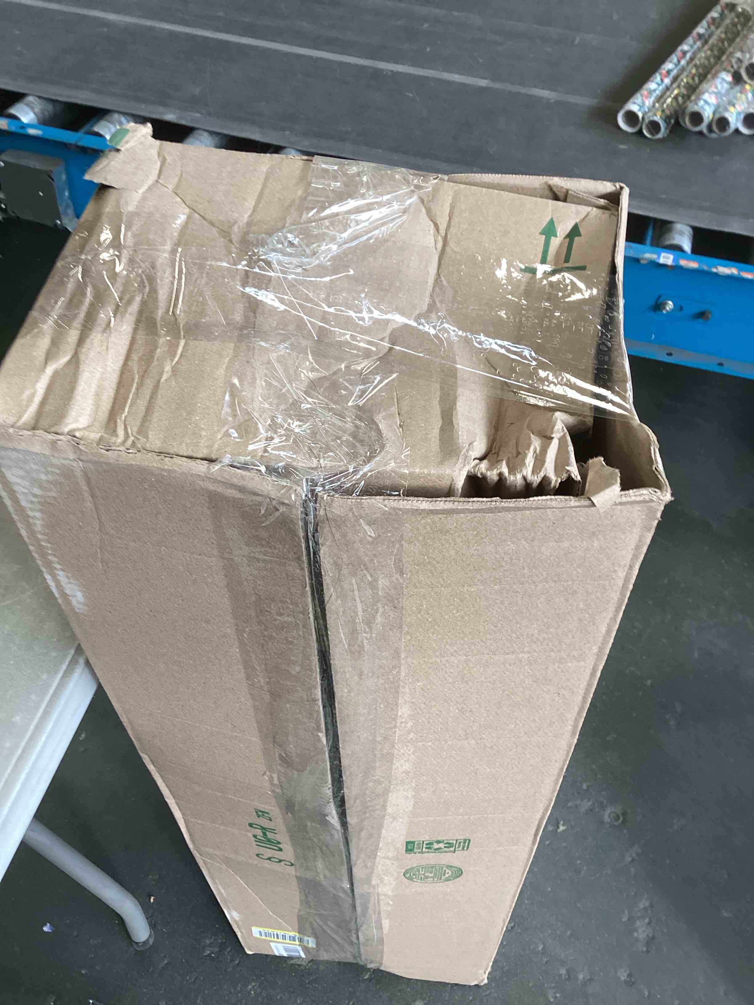 https://s3.amazonaws.com/lotting-images-prod/bidfta/PNK2156296_1737483161677.jpeg