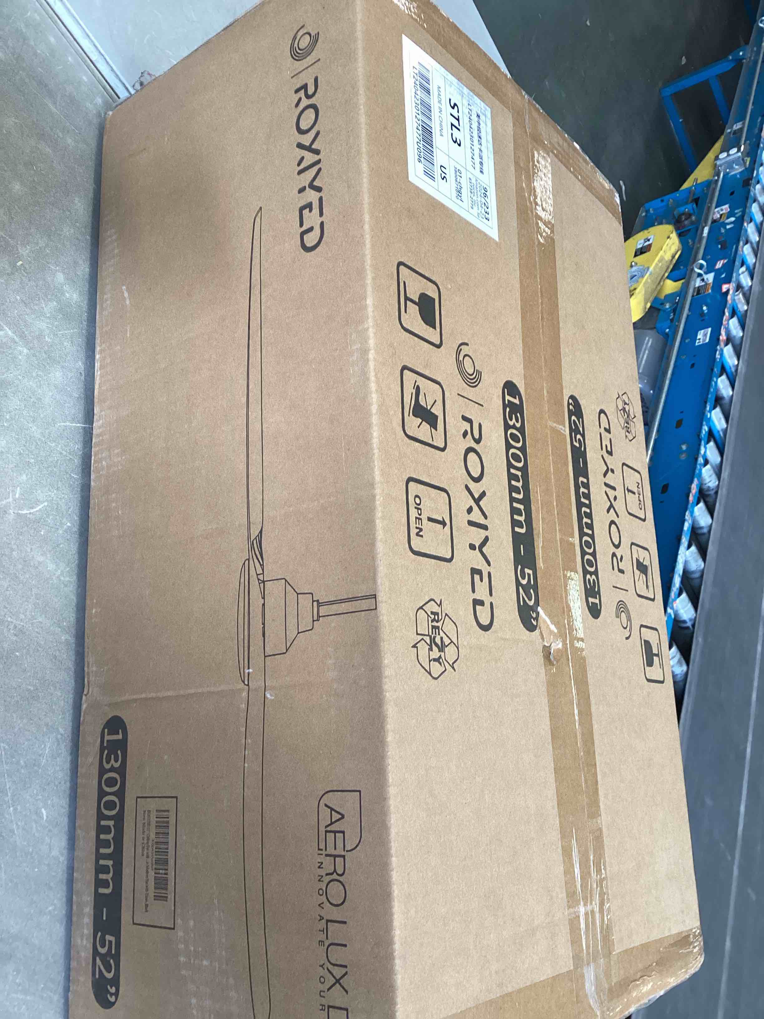 https://s3.amazonaws.com/lotting-images-prod/bidfta/PNK2156345_1737487824535.jpeg