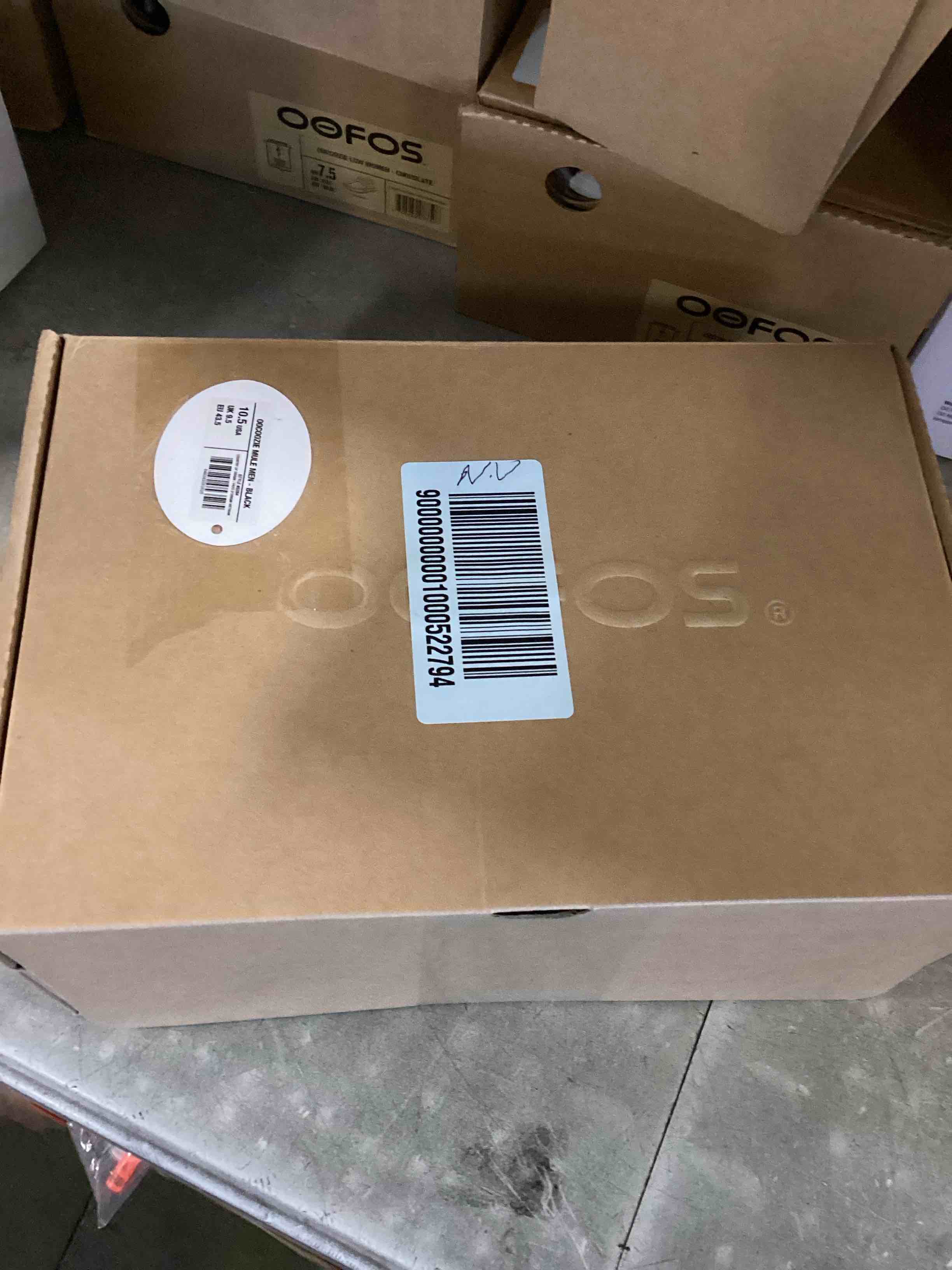 https://s3.amazonaws.com/lotting-images-prod/bidfta/PNK2157215_1738080254227.jpeg