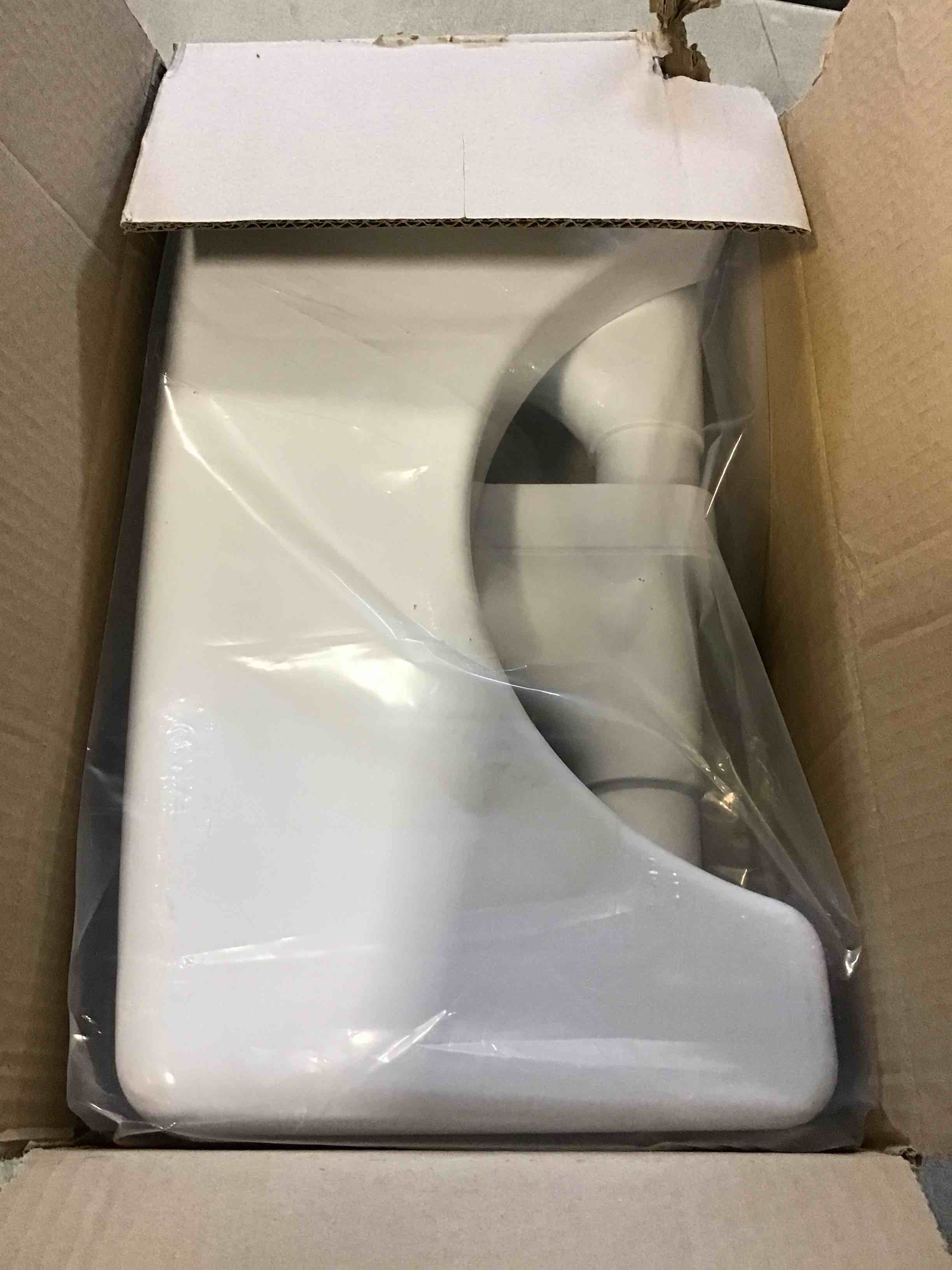 https://s3.amazonaws.com/lotting-images-prod/bidfta/PNK2158081_1735843715138.jpeg