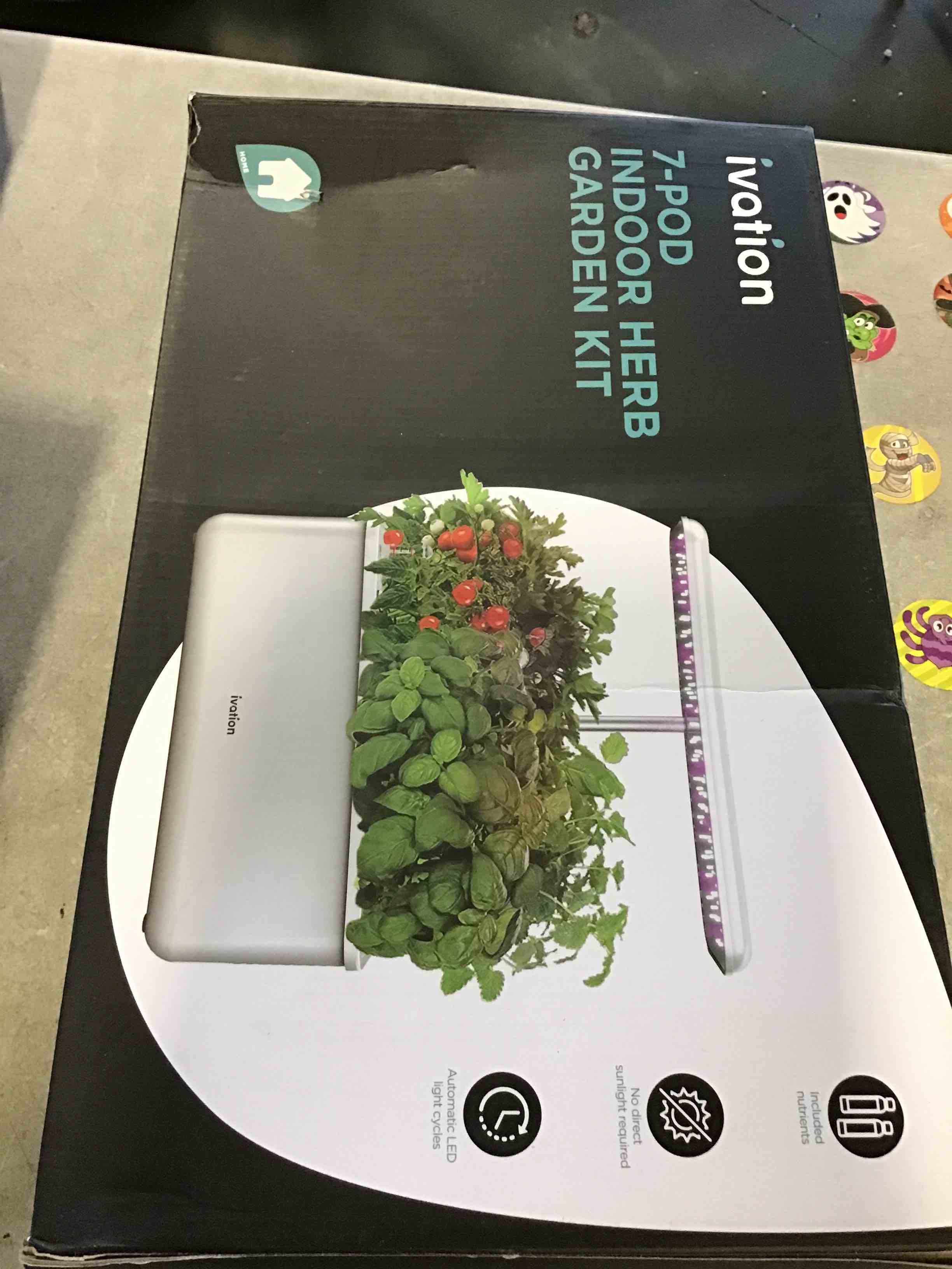 https://s3.amazonaws.com/lotting-images-prod/bidfta/PNK2158310_1735915158478.jpeg