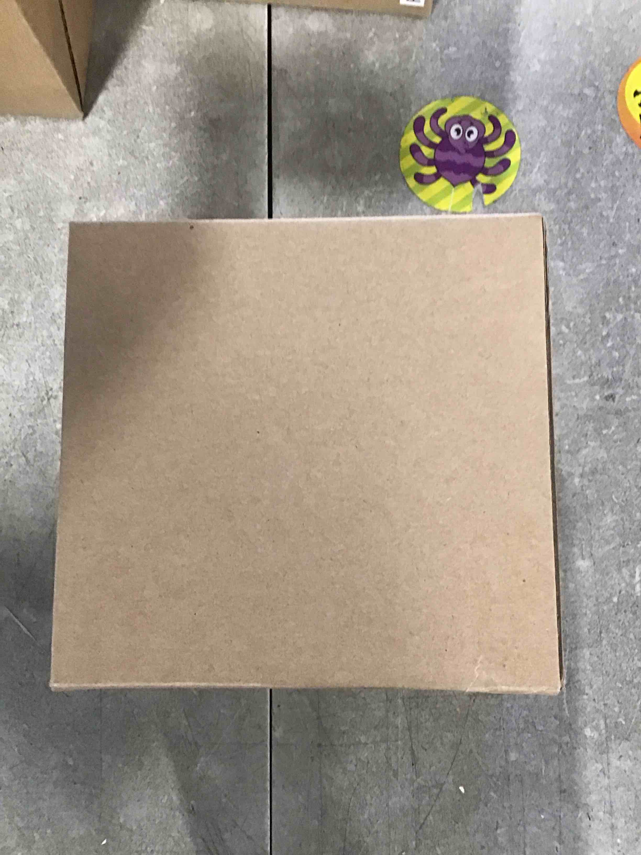 https://s3.amazonaws.com/lotting-images-prod/bidfta/PNK2158885_1736368215368.jpeg