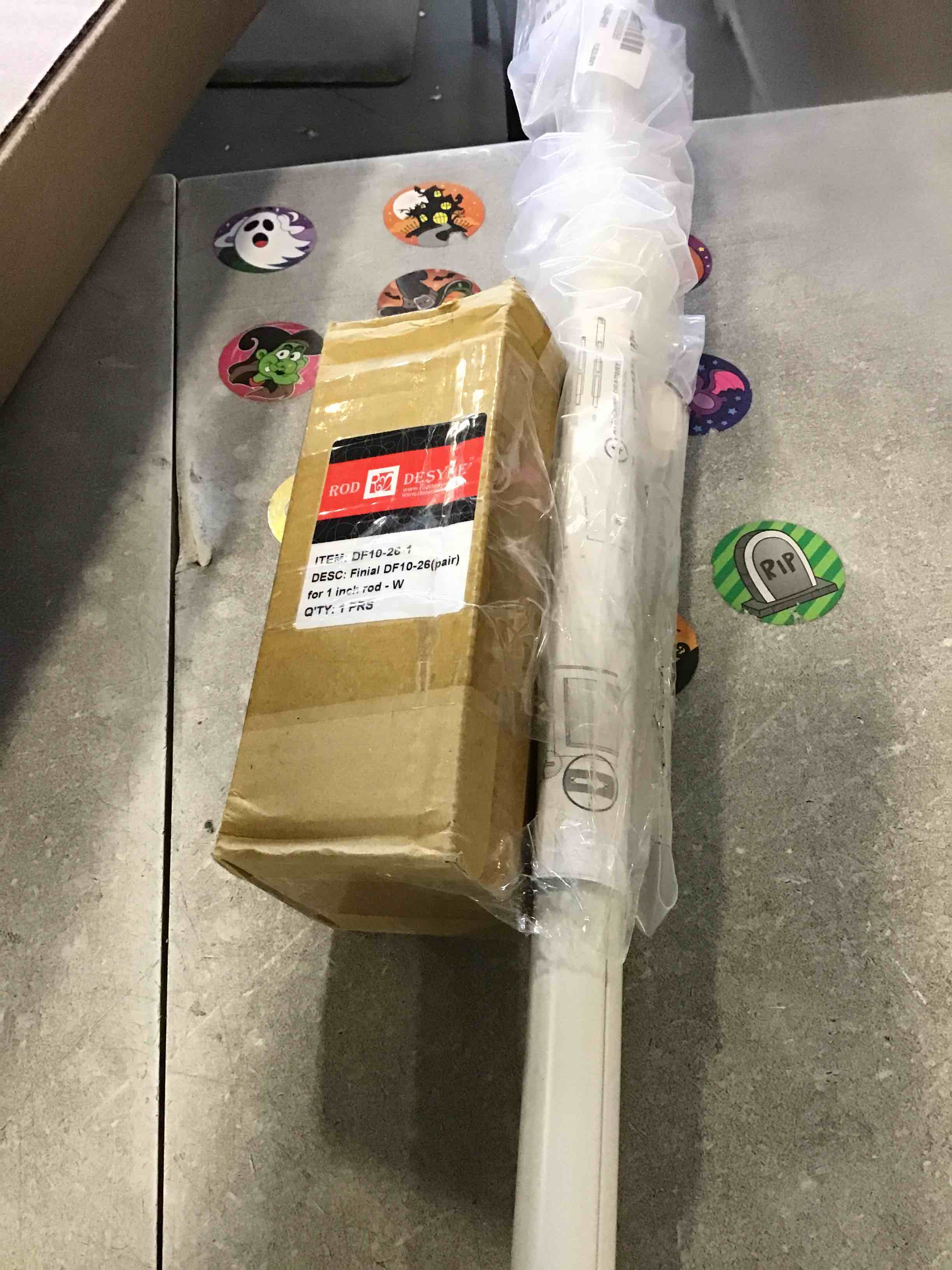https://s3.amazonaws.com/lotting-images-prod/bidfta/PNK2160099_1736955793581.jpeg