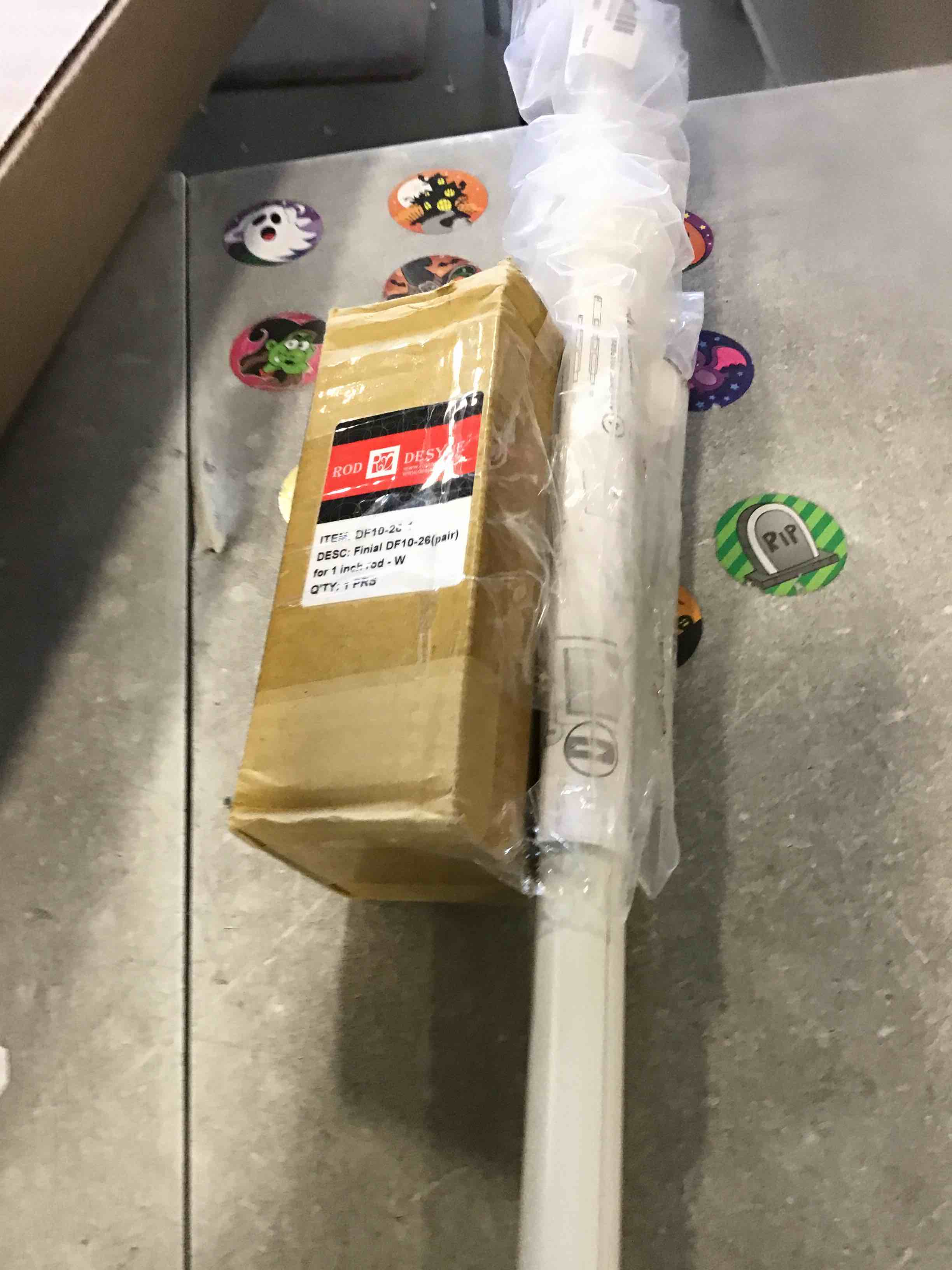 https://s3.amazonaws.com/lotting-images-prod/bidfta/PNK2160099_1736955794590.jpeg