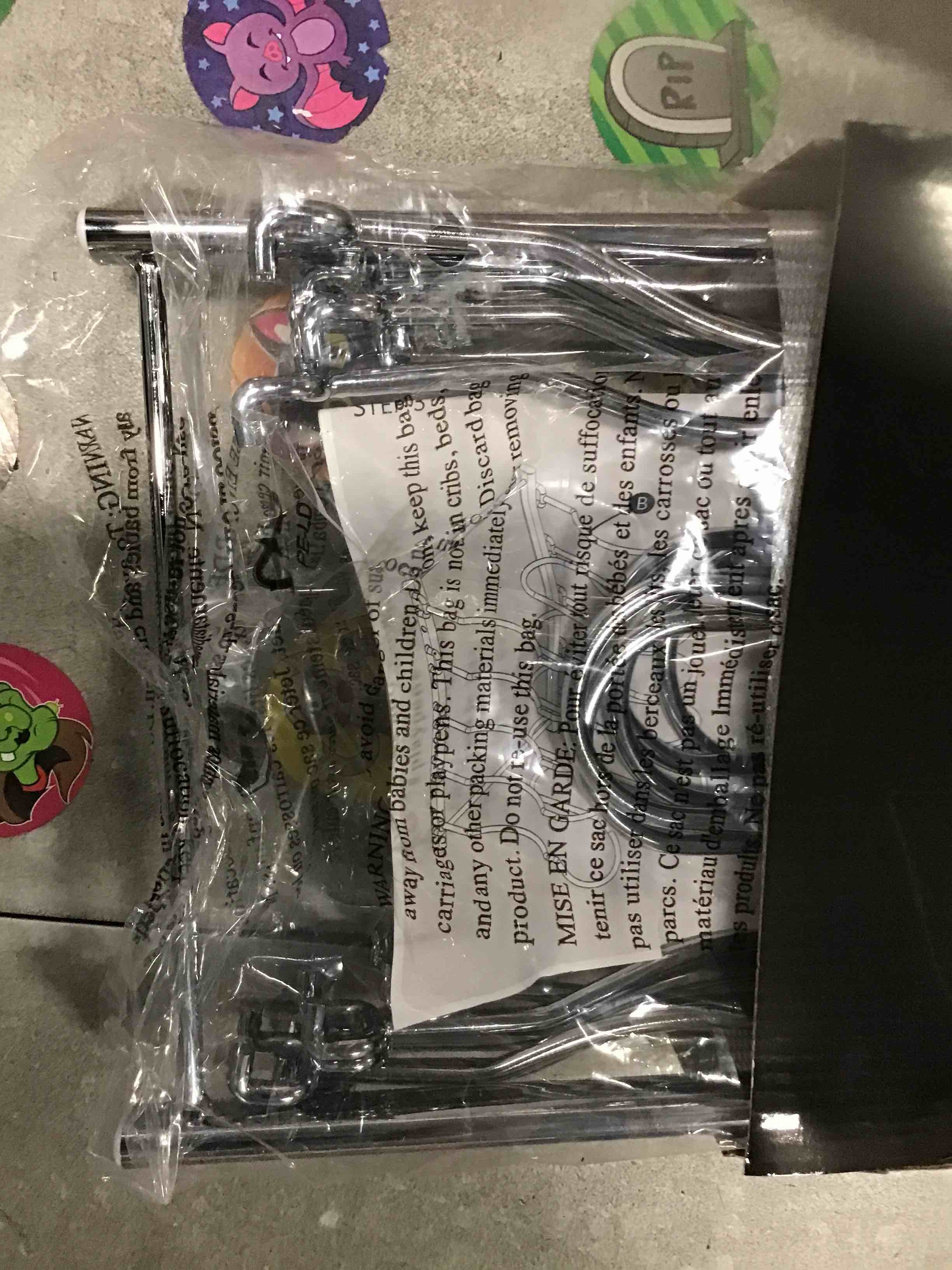 https://s3.amazonaws.com/lotting-images-prod/bidfta/PNK2160414_1737051605600.jpeg