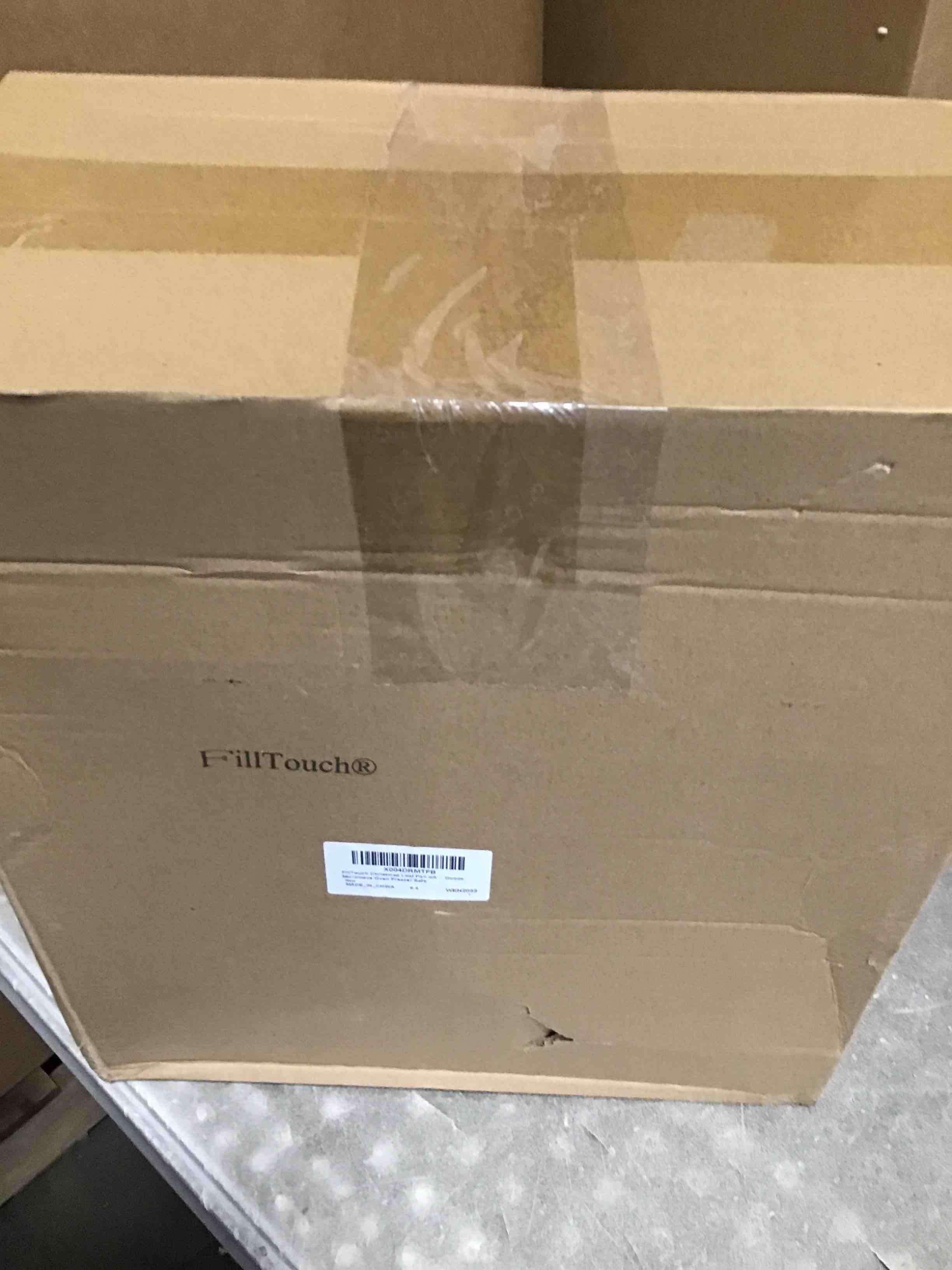 https://s3.amazonaws.com/lotting-images-prod/bidfta/PNK2162834_1737664365627.jpeg