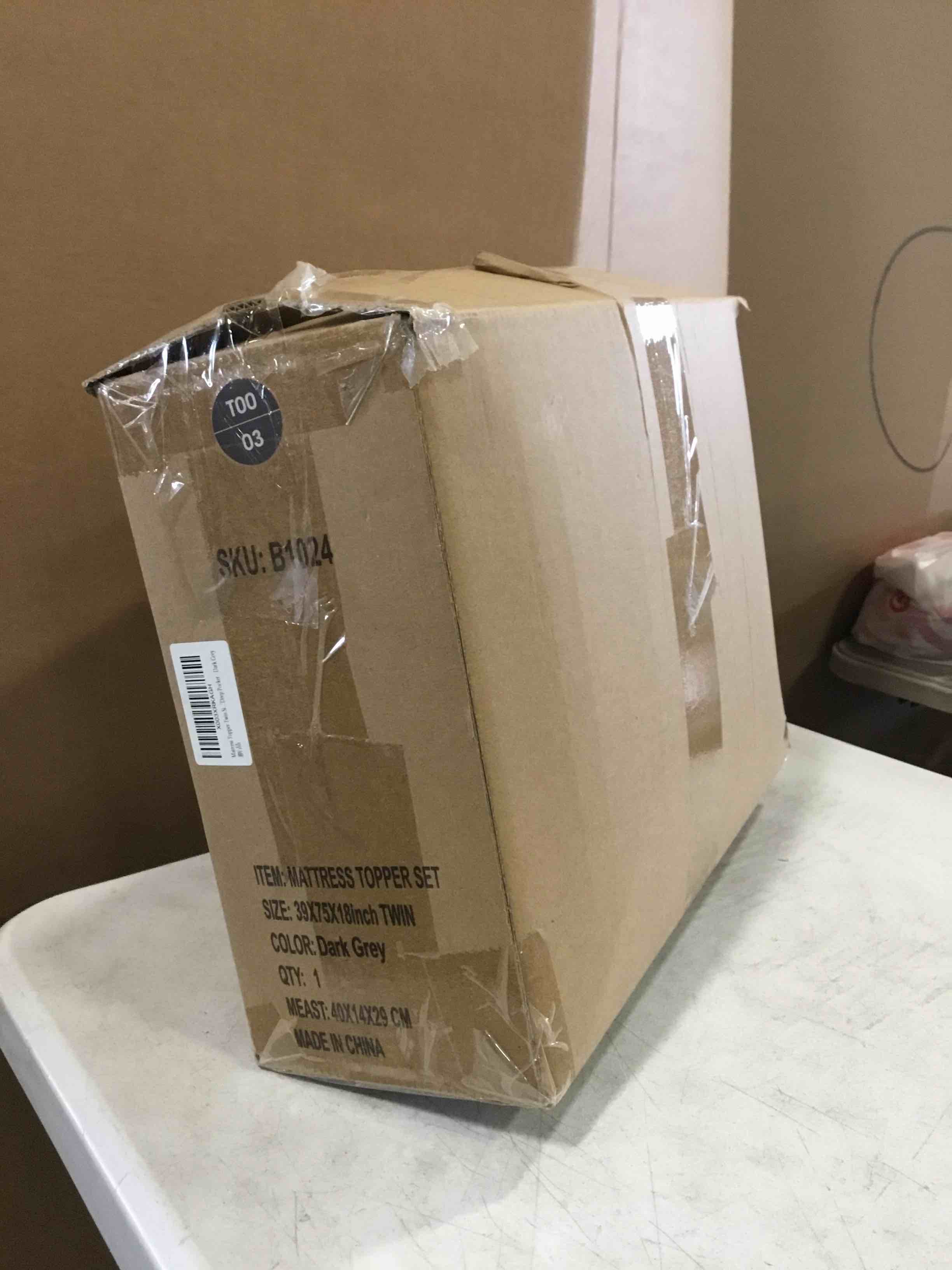 https://s3.amazonaws.com/lotting-images-prod/bidfta/PNK2164498_1736267644187.jpeg
