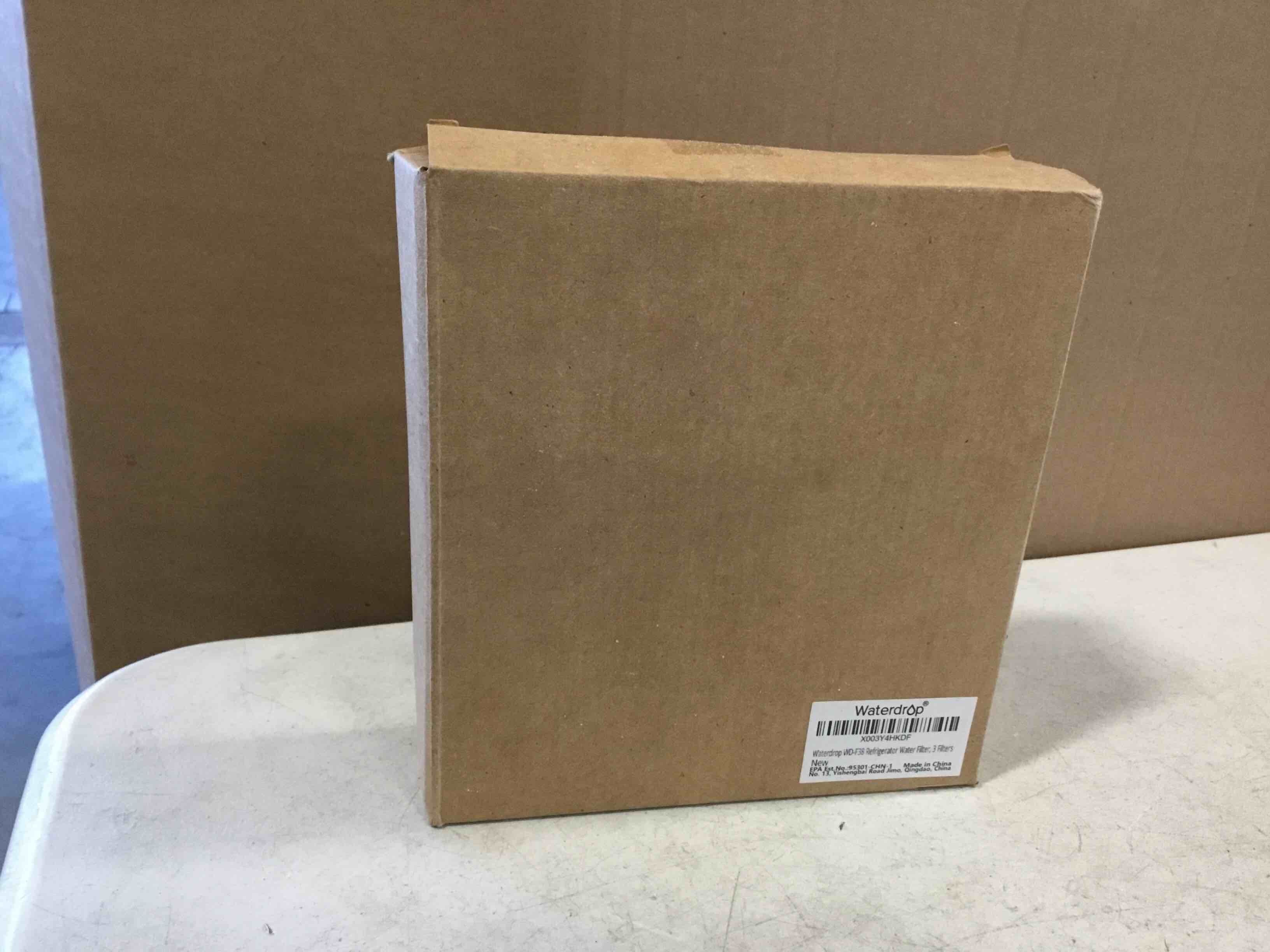 https://s3.amazonaws.com/lotting-images-prod/bidfta/PNK2165089_1736441364978.jpeg
