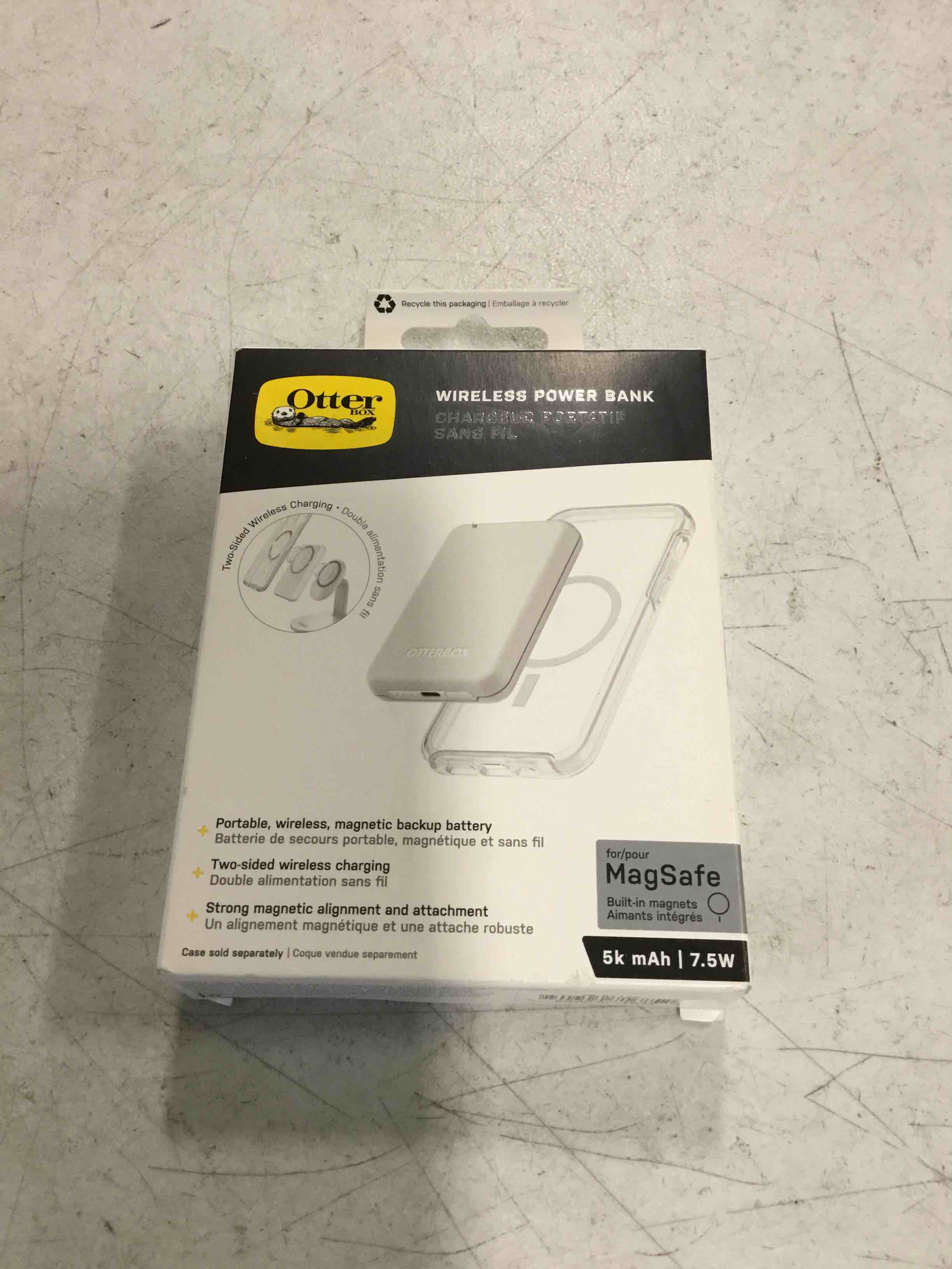 https://s3.amazonaws.com/lotting-images-prod/bidfta/PNK2165549_1736542776904.jpeg