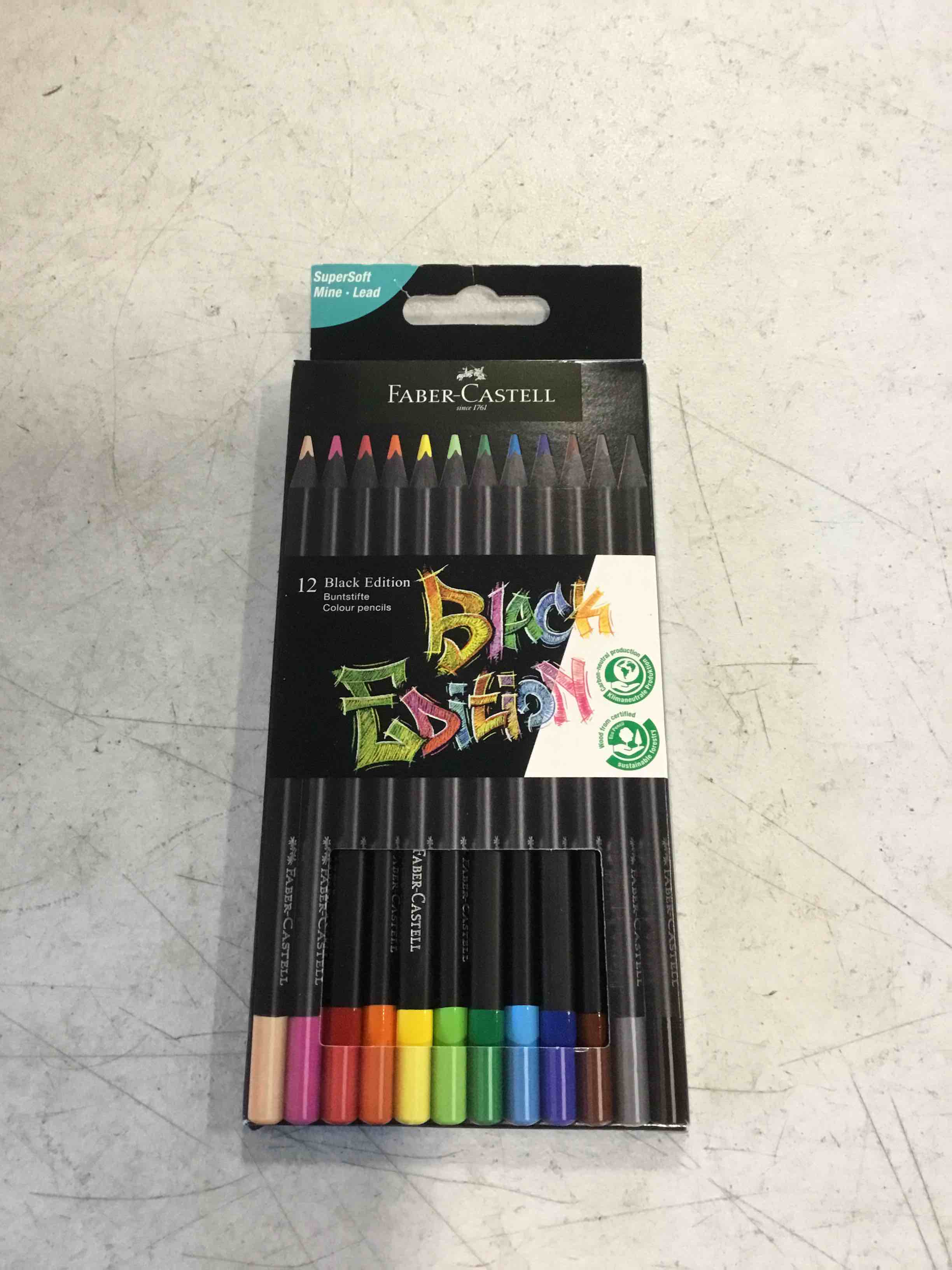 https://s3.amazonaws.com/lotting-images-prod/bidfta/PNK2165796_1736790339958.jpeg