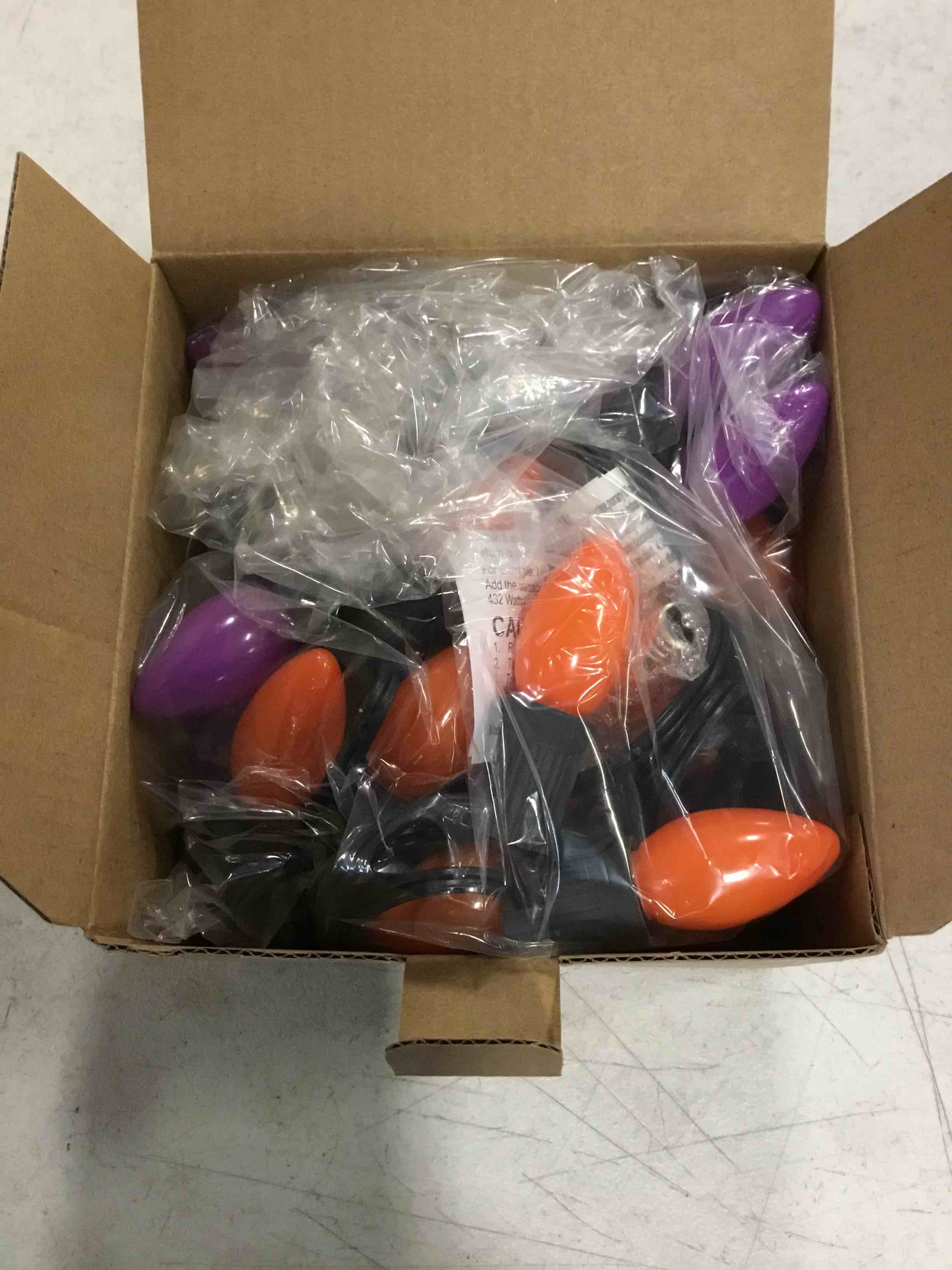https://s3.amazonaws.com/lotting-images-prod/bidfta/PNK2166151_1736880168951.jpeg