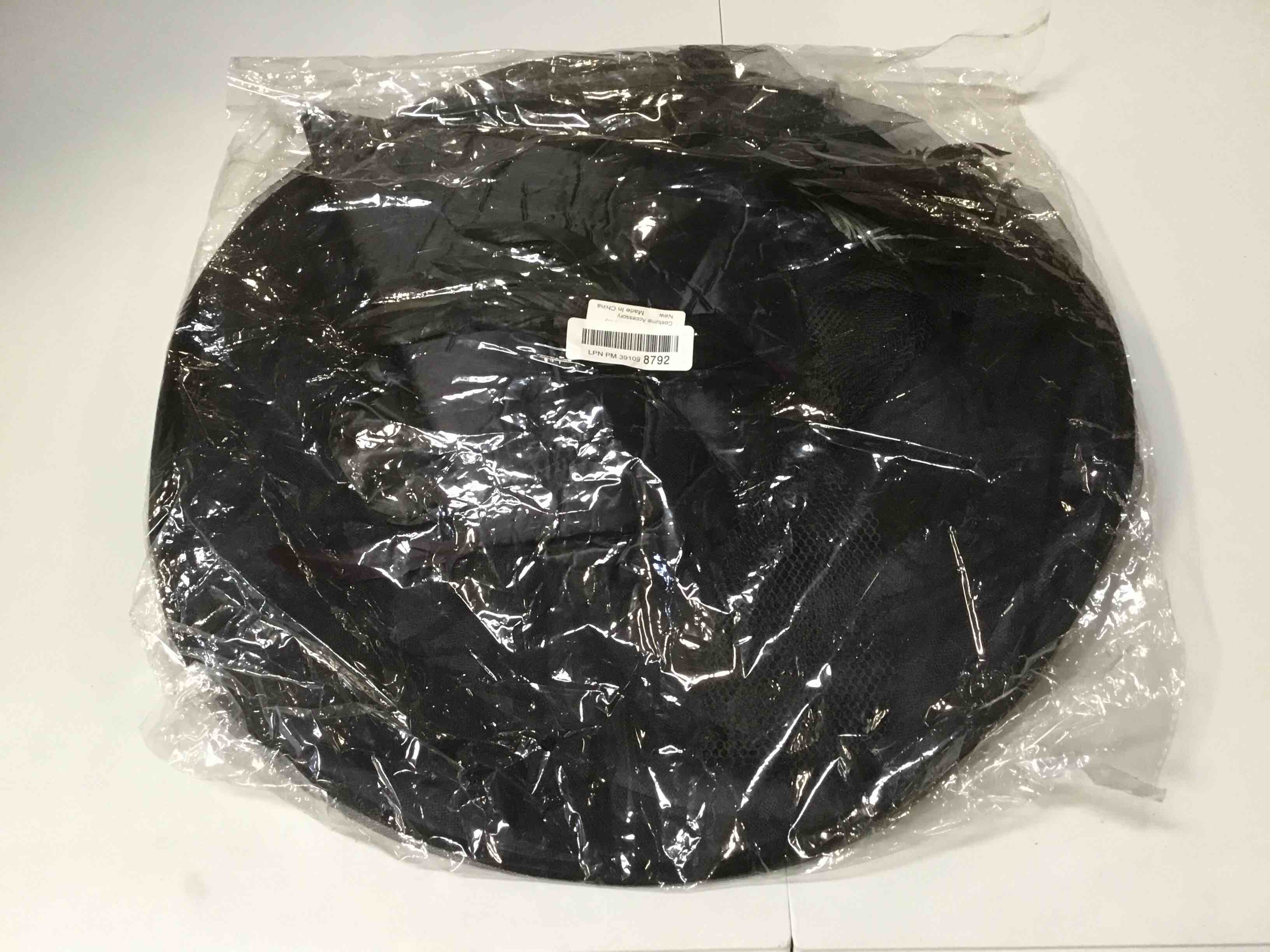 https://s3.amazonaws.com/lotting-images-prod/bidfta/PNK2166425_1736970333901.jpeg
