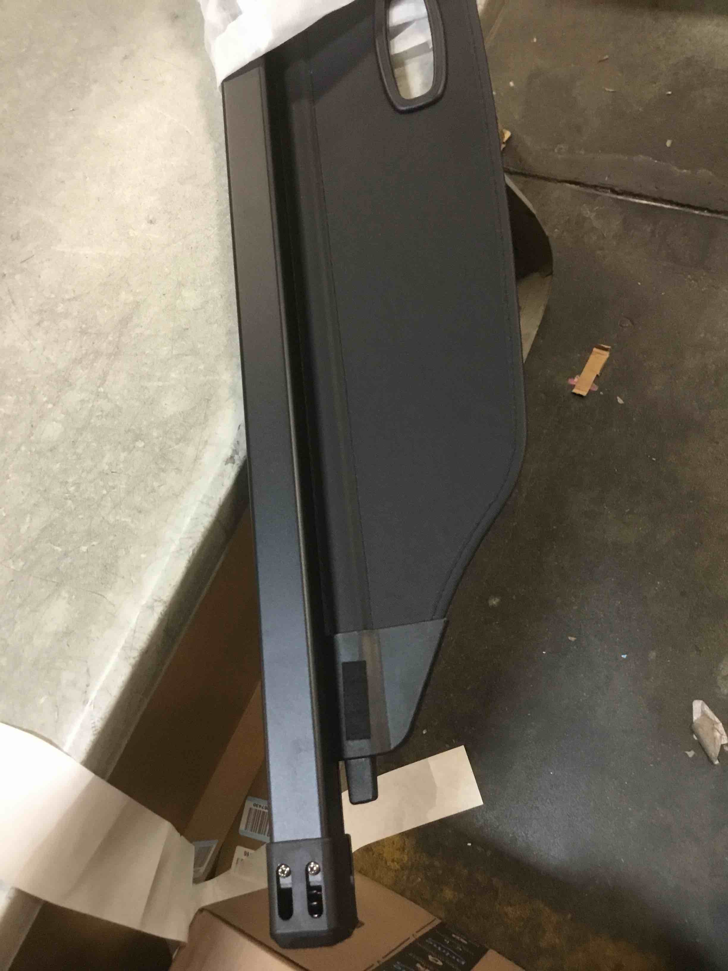 Marretoo for Subaru Impreza Hatckback Retractable Cargo Cover for Subaru Crosstrek Accessories Trunk Cover 2018 2019 2020 2021 2022(Not Fit for Plug-in and Hybrid)