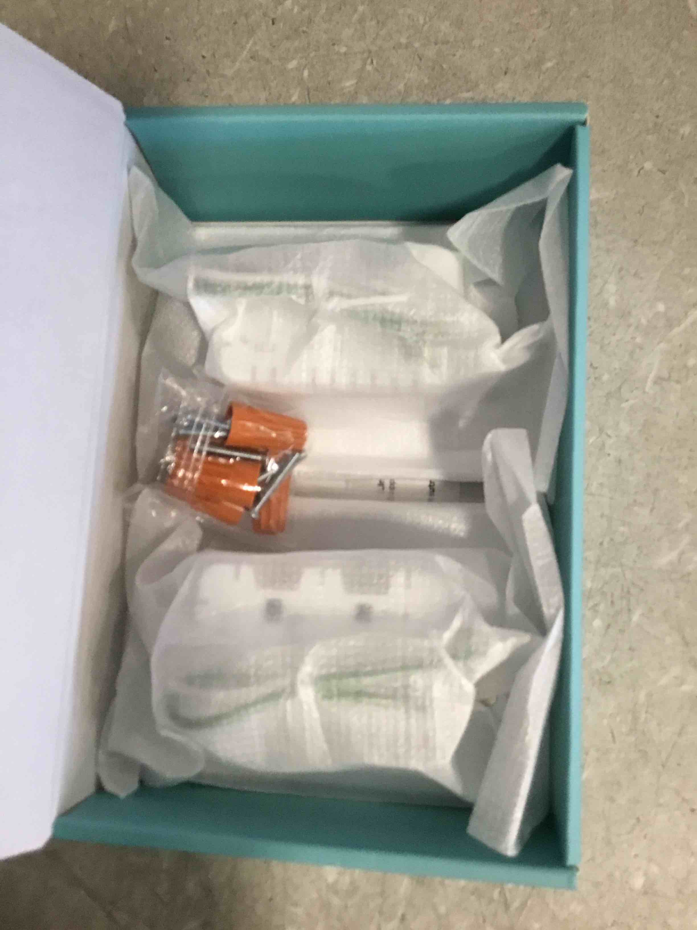 https://s3.amazonaws.com/lotting-images-prod/bidfta/PNK2169226_1738166437528.jpeg