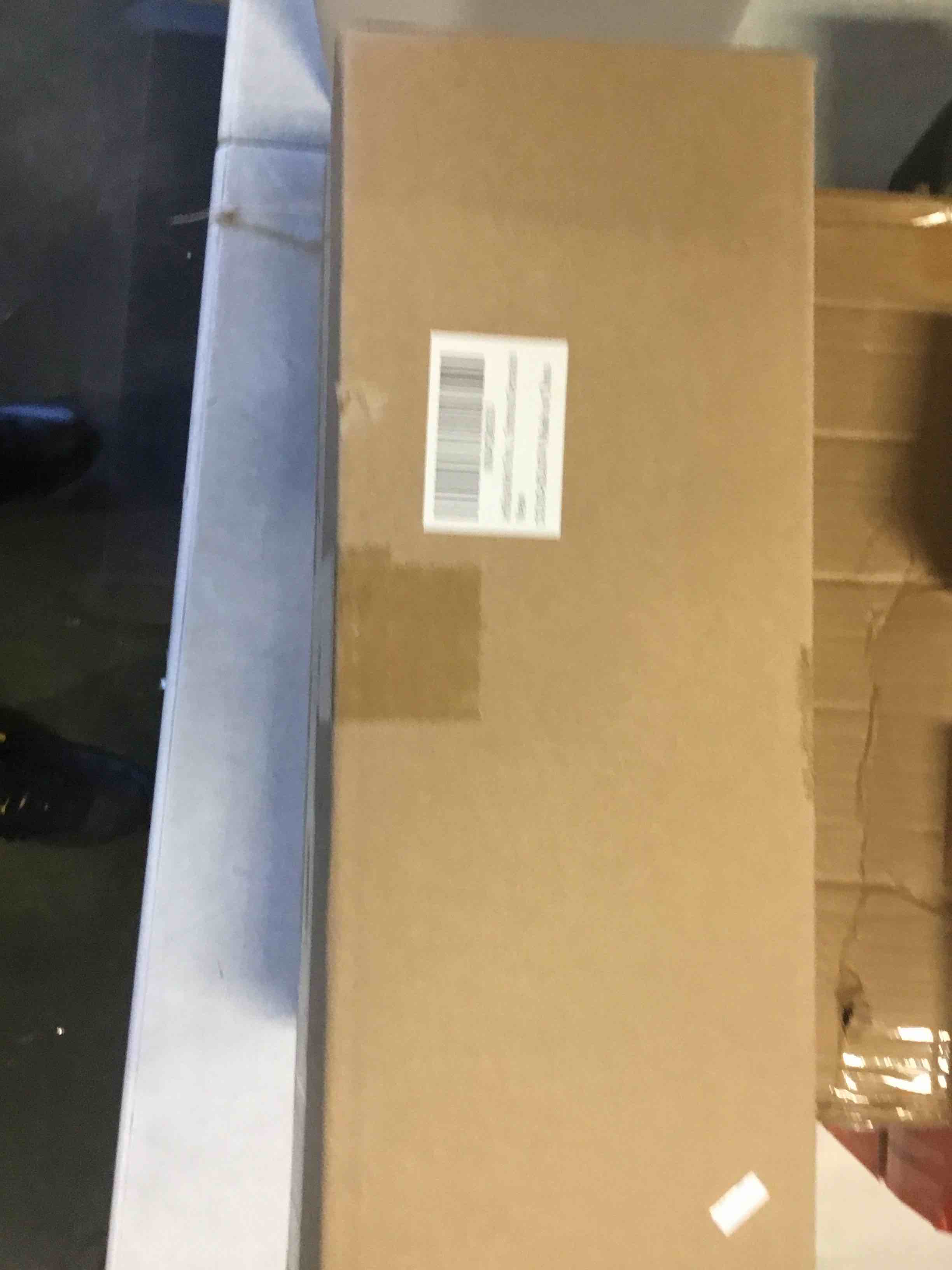 https://s3.amazonaws.com/lotting-images-prod/bidfta/PNK2171473_1737383519783.jpeg