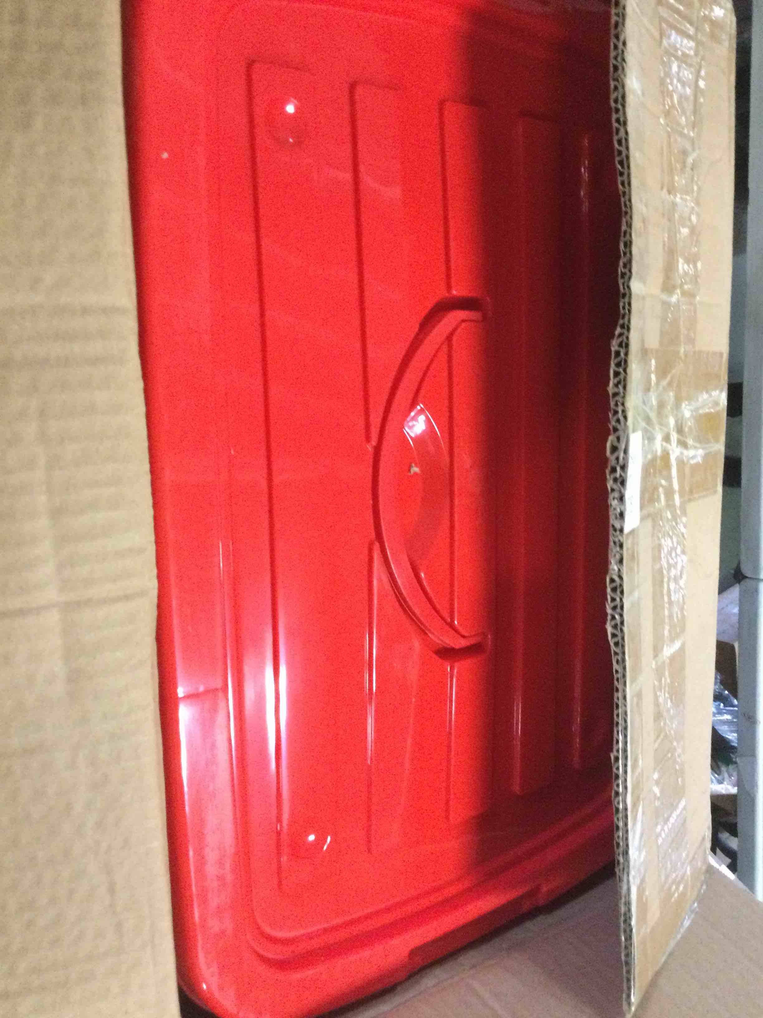 https://s3.amazonaws.com/lotting-images-prod/bidfta/PNK2172001_1737561289833.jpeg