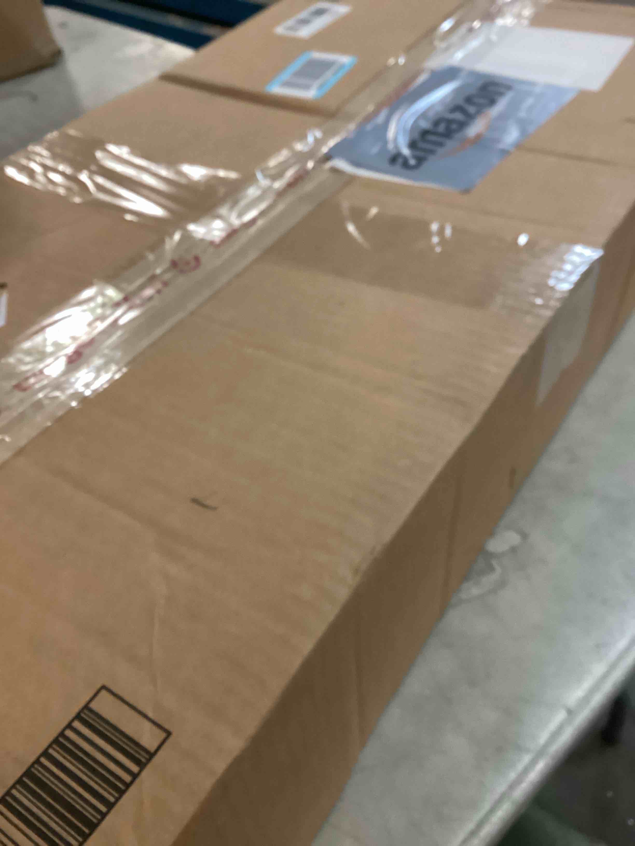 https://s3.amazonaws.com/lotting-images-prod/bidfta/PNK2173401_1736949346326.jpeg