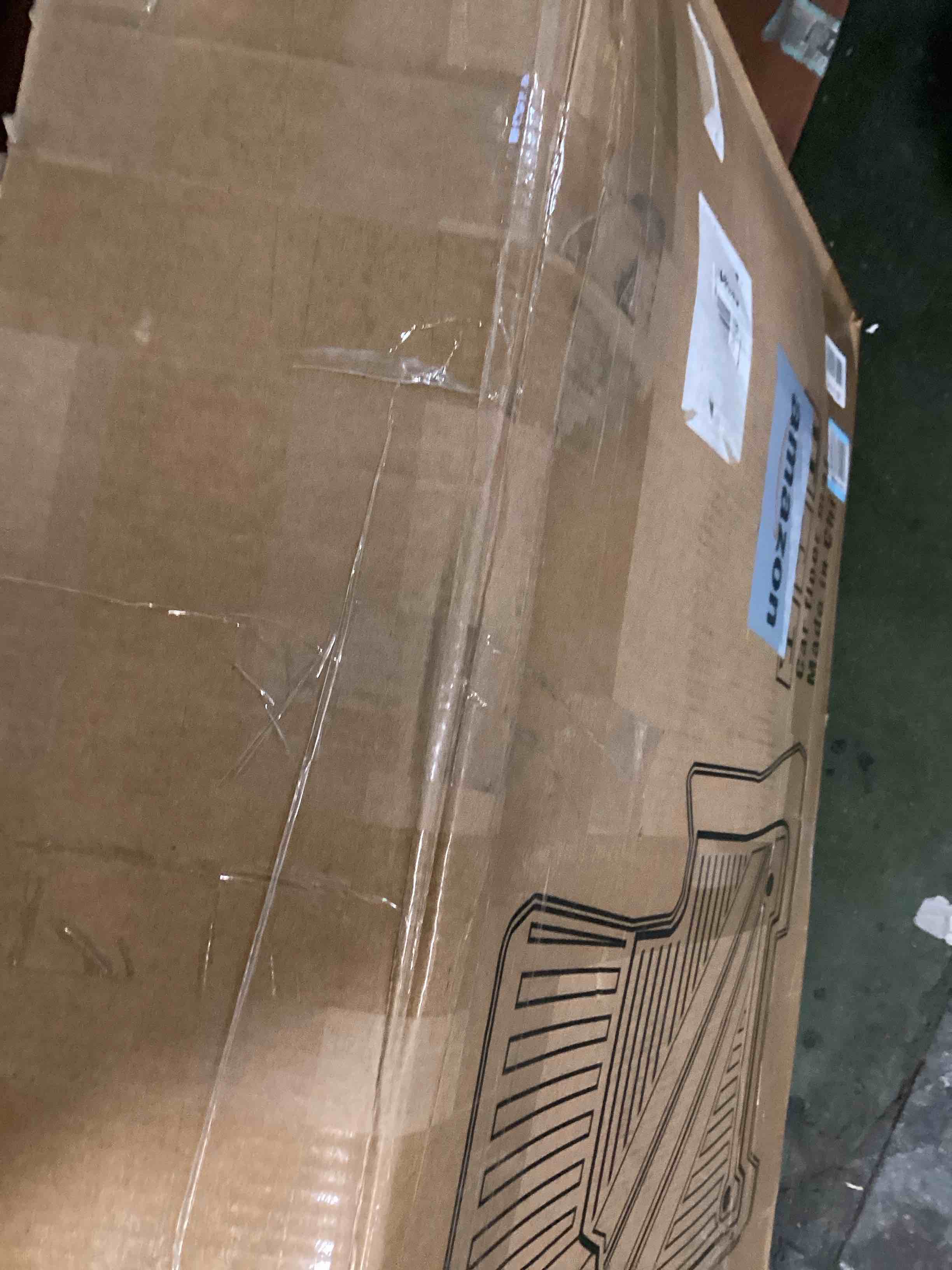 https://s3.amazonaws.com/lotting-images-prod/bidfta/PNK2173953_1737119433656.jpeg