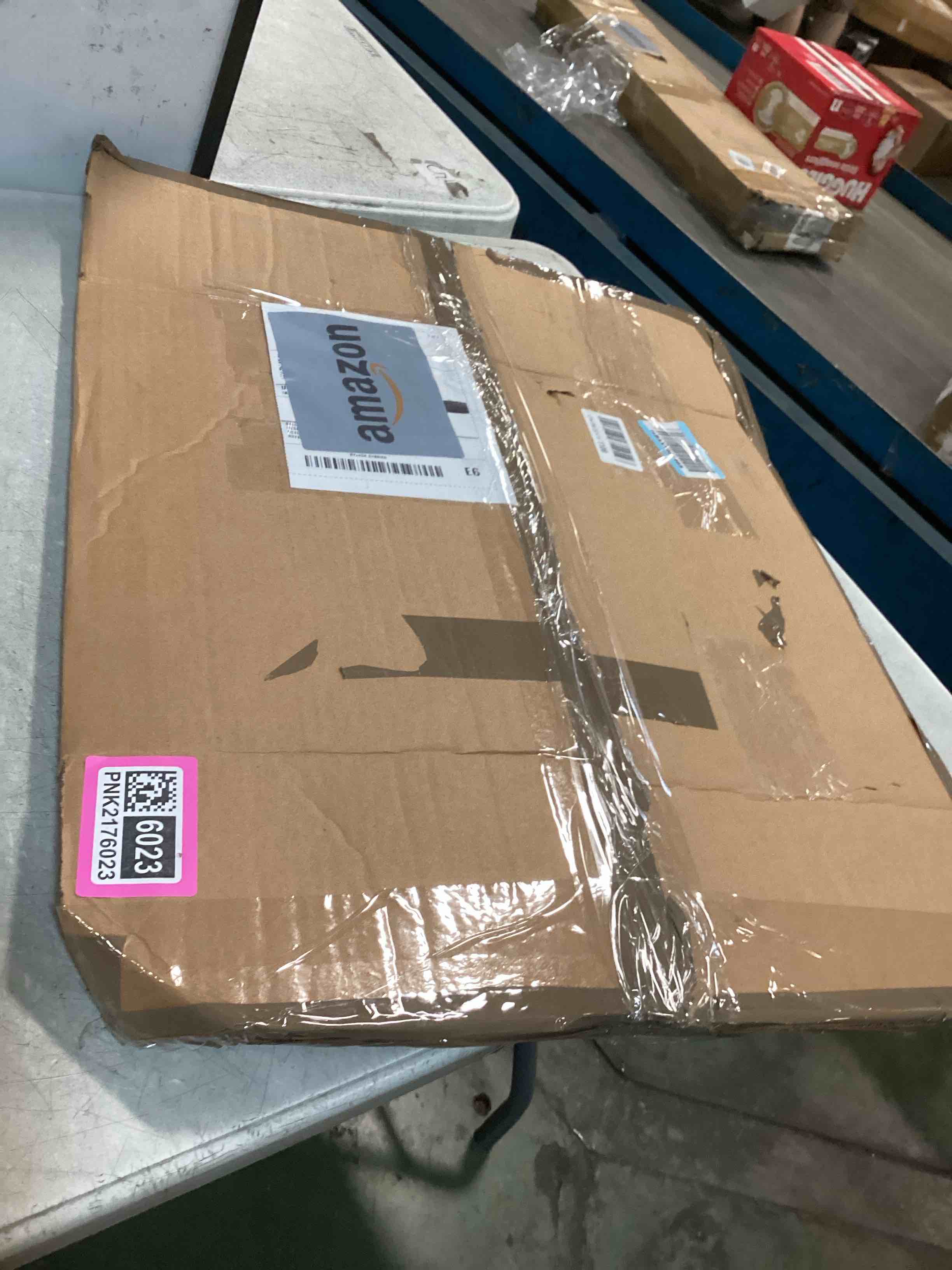 https://s3.amazonaws.com/lotting-images-prod/bidfta/PNK2176023_1743770732115.jpeg