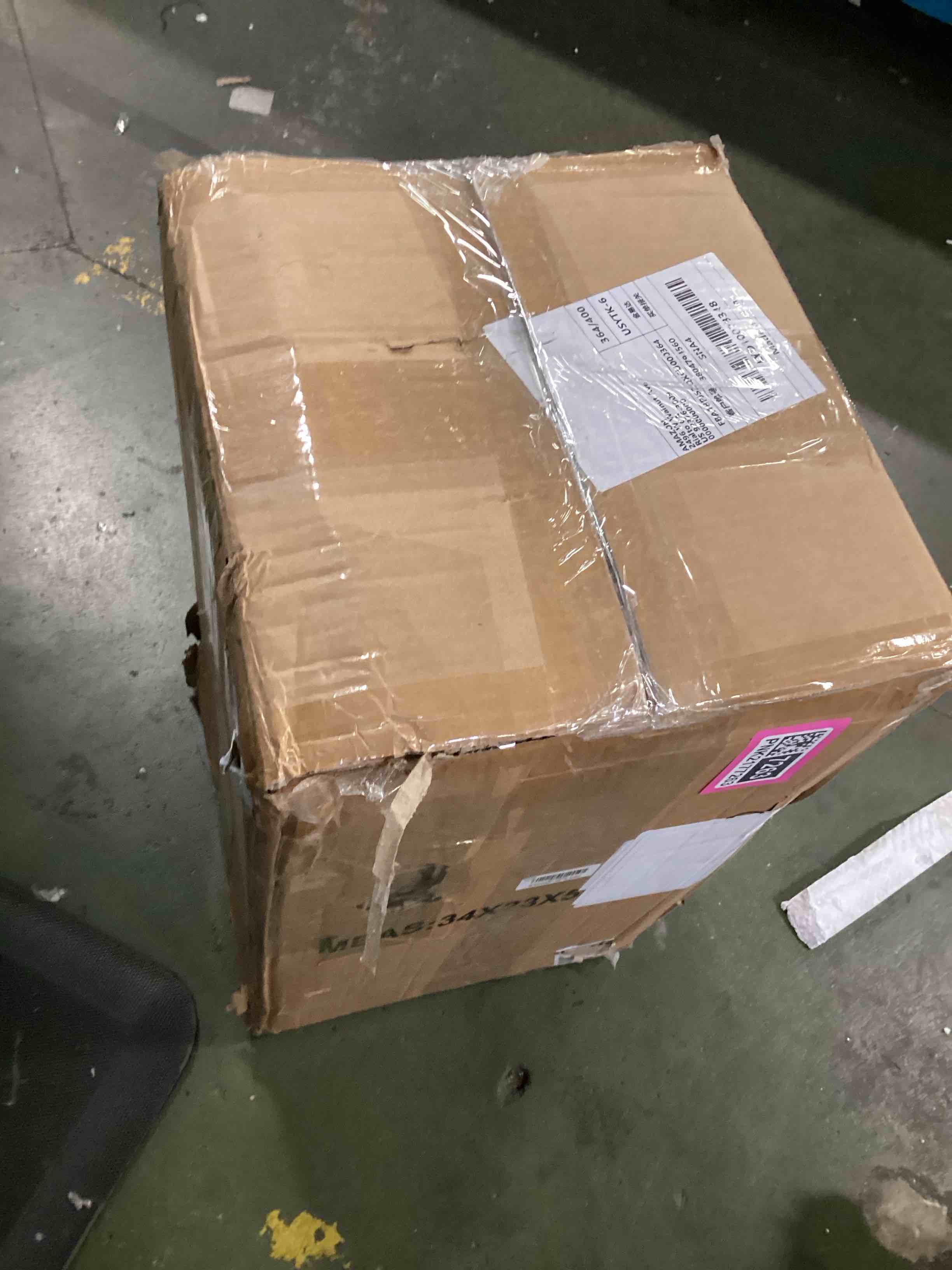 https://s3.amazonaws.com/lotting-images-prod/bidfta/PNK2177263_1744982633036.jpeg