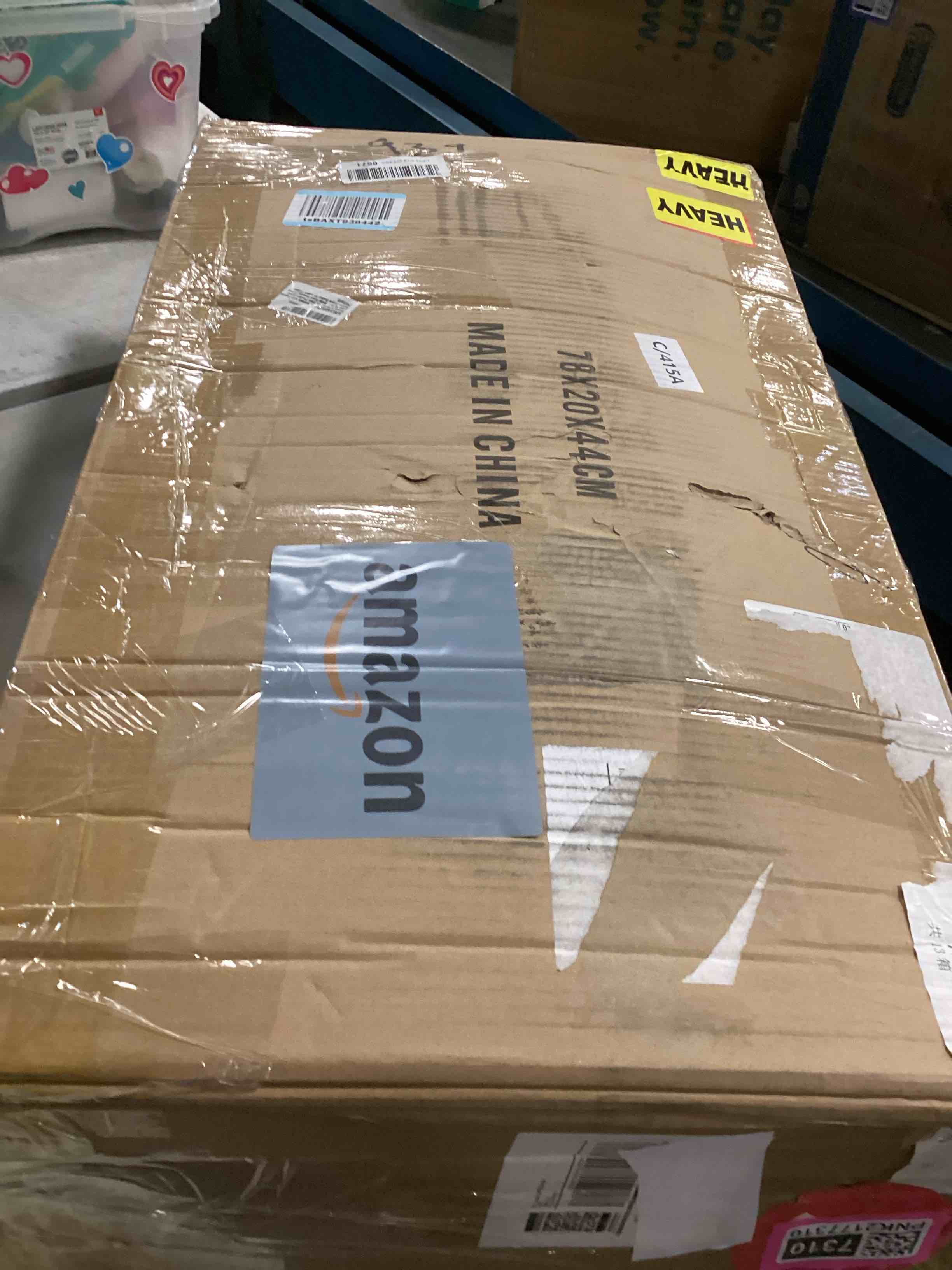 https://s3.amazonaws.com/lotting-images-prod/bidfta/PNK2177310_1745239016236.jpeg