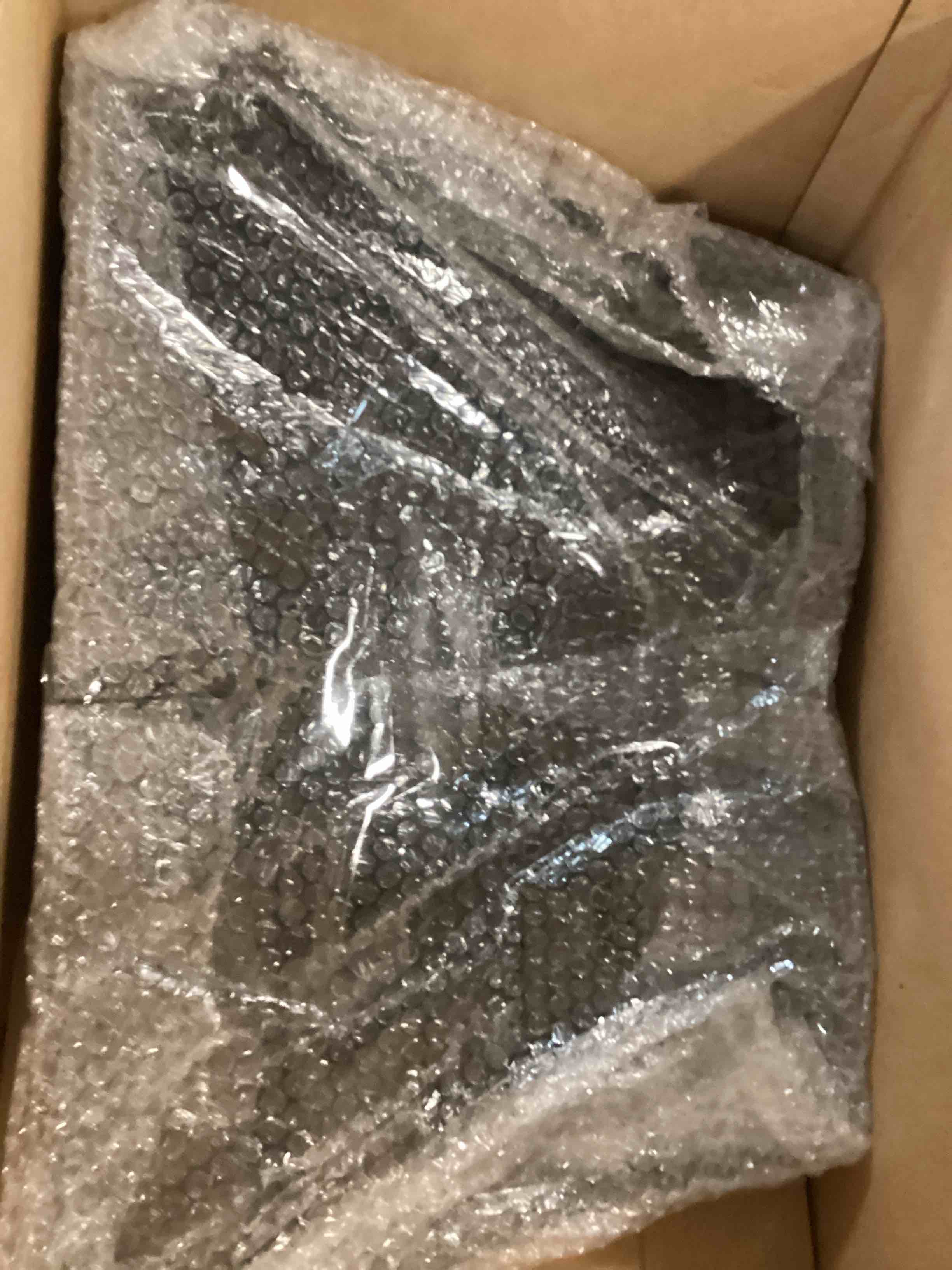 https://s3.amazonaws.com/lotting-images-prod/bidfta/PNK2177692_1745342985263.jpeg