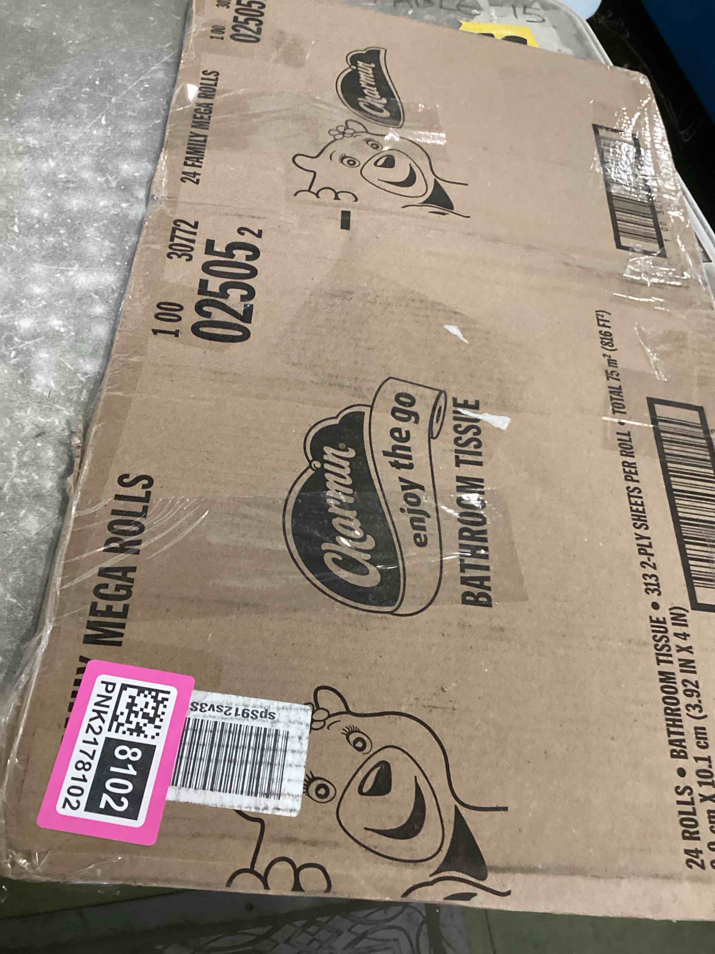 https://s3.amazonaws.com/lotting-images-prod/bidfta/PNK2178102_1746017169519.jpeg
