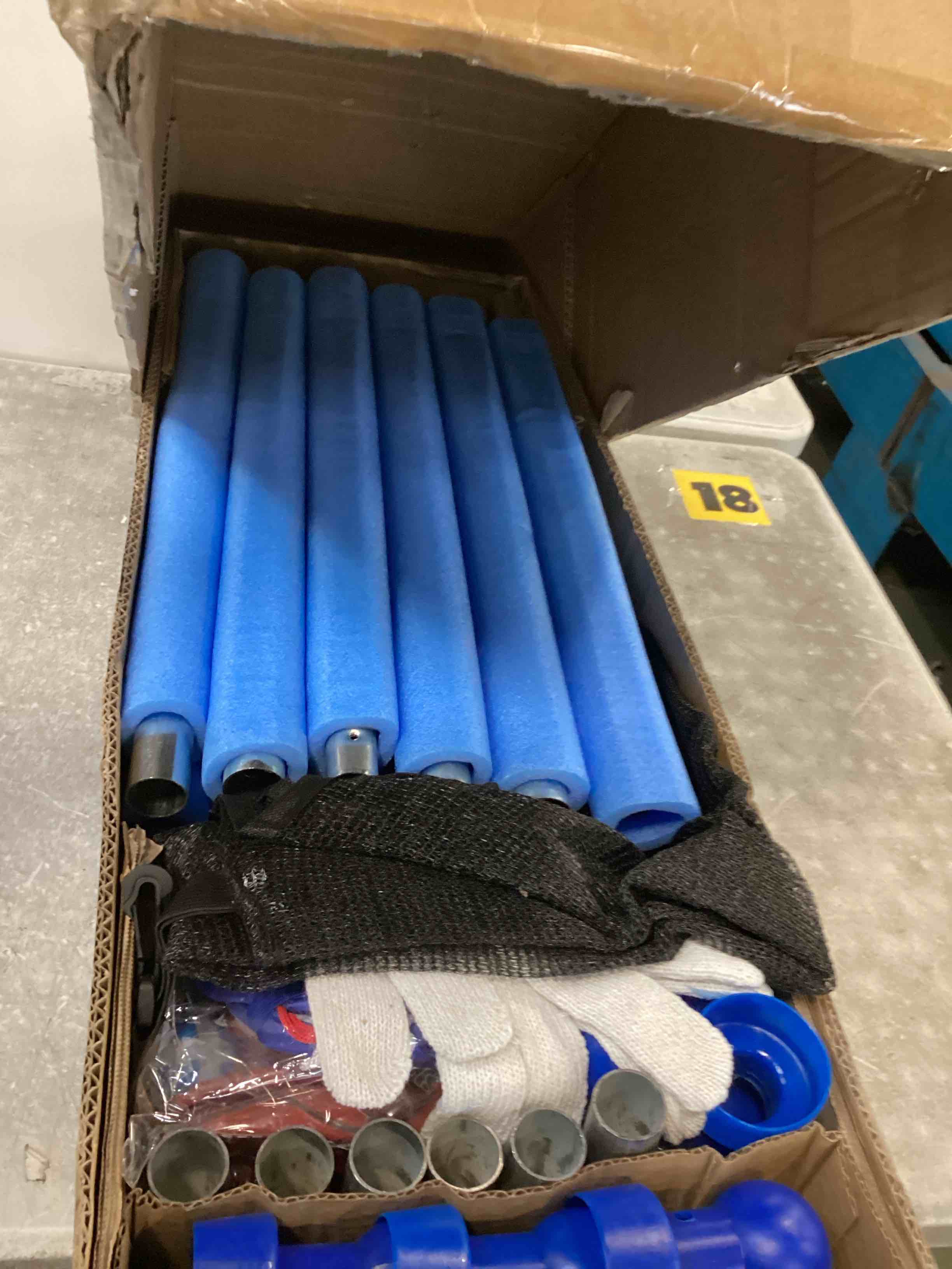 https://s3.amazonaws.com/lotting-images-prod/bidfta/PNK2178304_1746192038697.jpeg