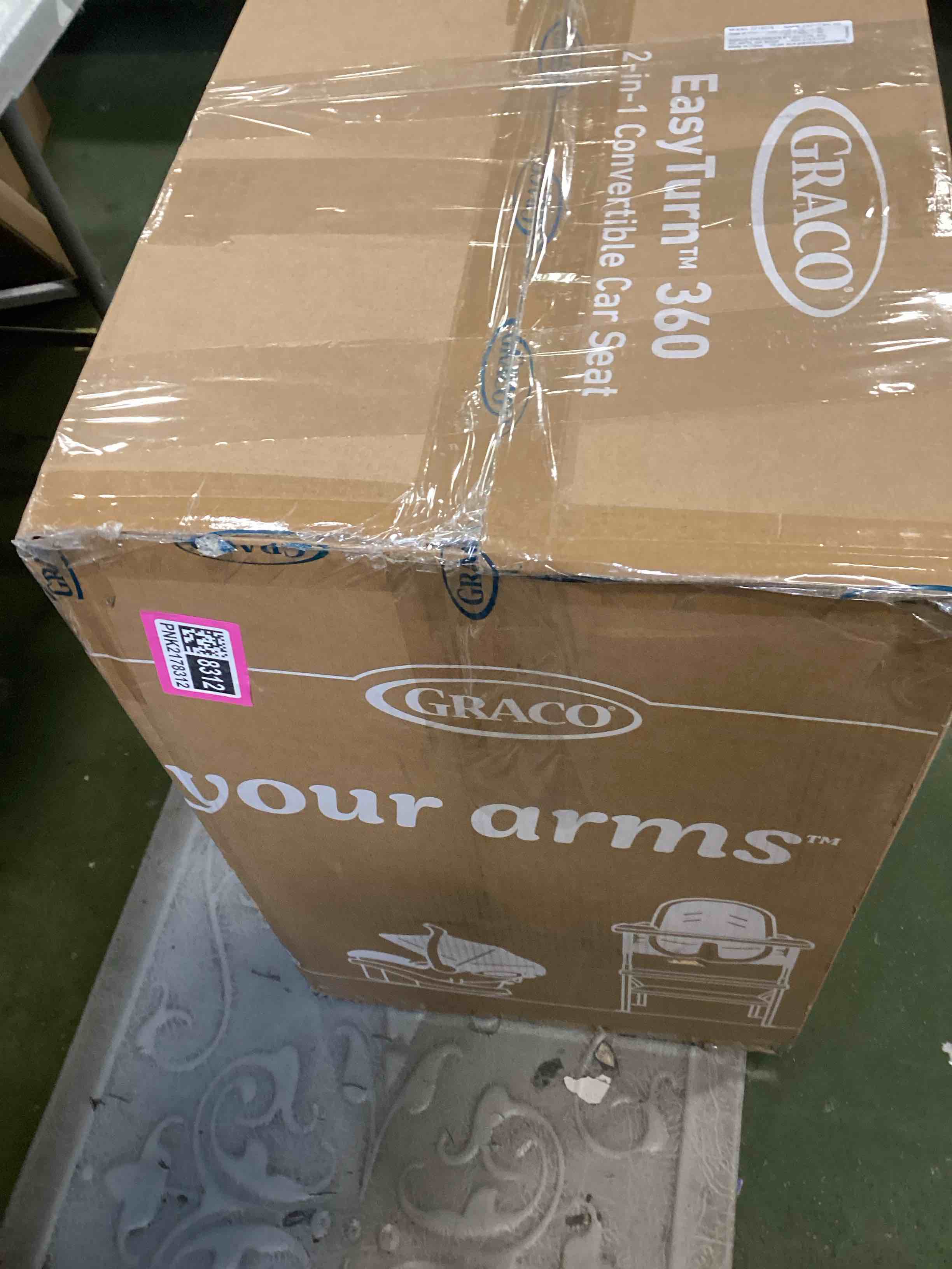 https://s3.amazonaws.com/lotting-images-prod/bidfta/PNK2178312_1746192893109.jpeg