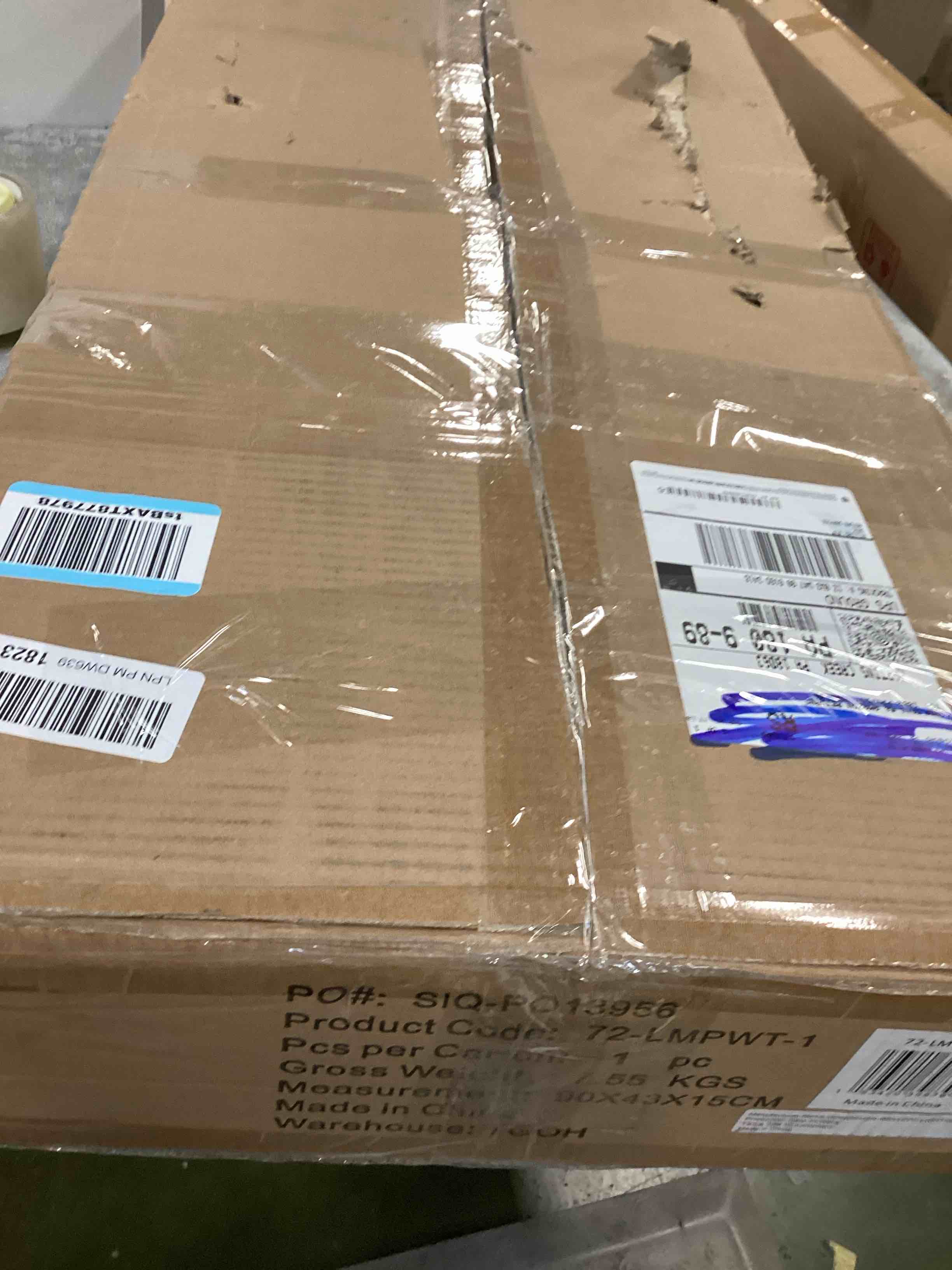 https://s3.amazonaws.com/lotting-images-prod/bidfta/PNK2178351_1746200410321.jpeg