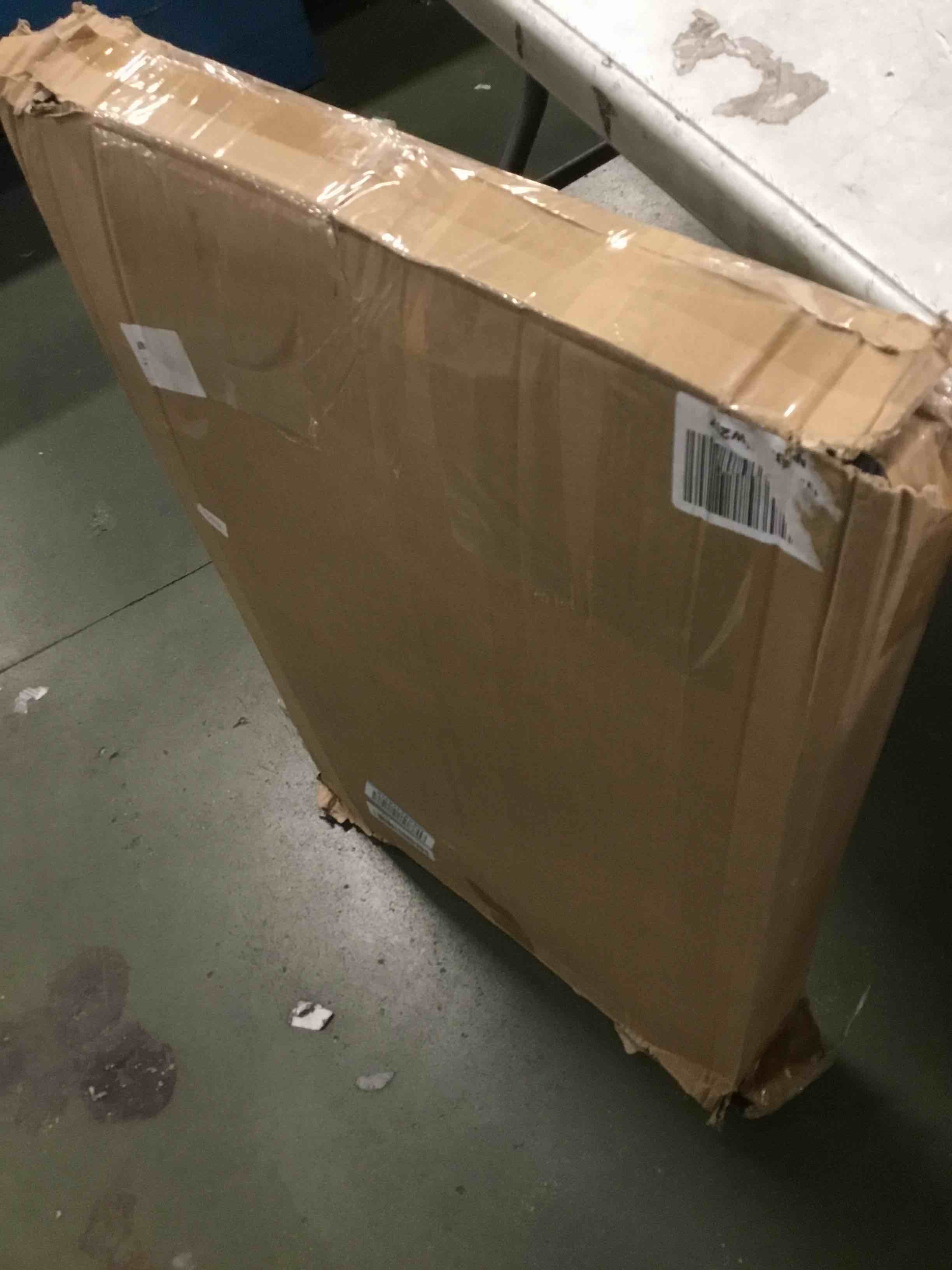 https://s3.amazonaws.com/lotting-images-prod/bidfta/PNK2178400_1746533292400.jpeg
