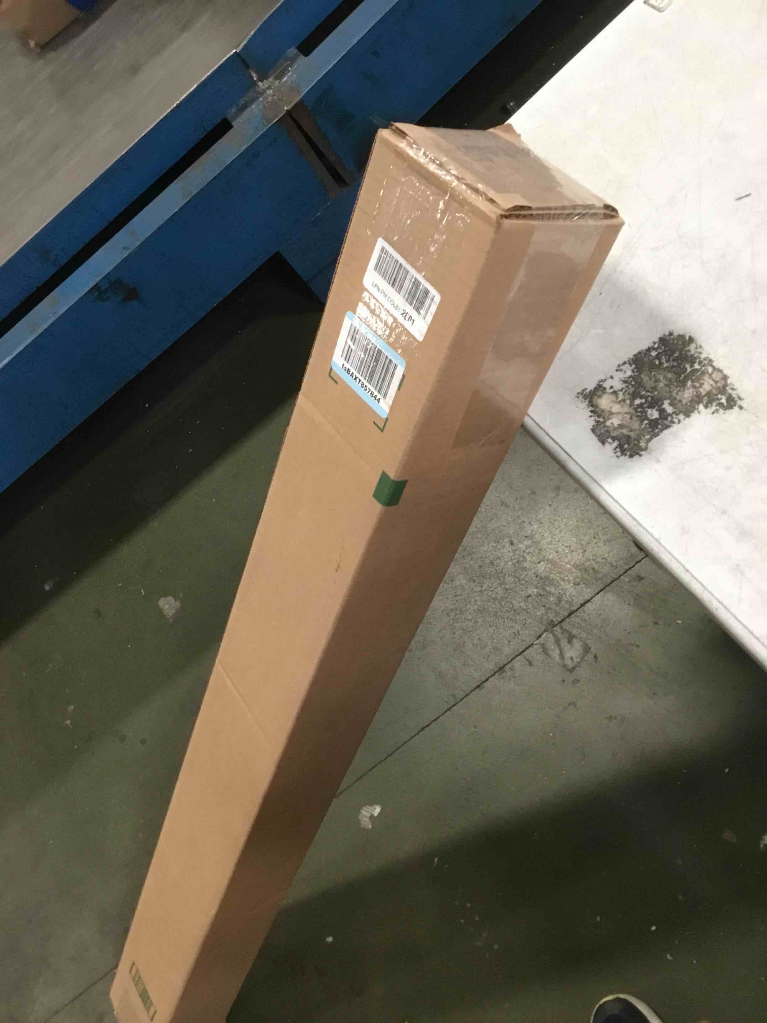 https://s3.amazonaws.com/lotting-images-prod/bidfta/PNK2178459_1746536928864.jpeg