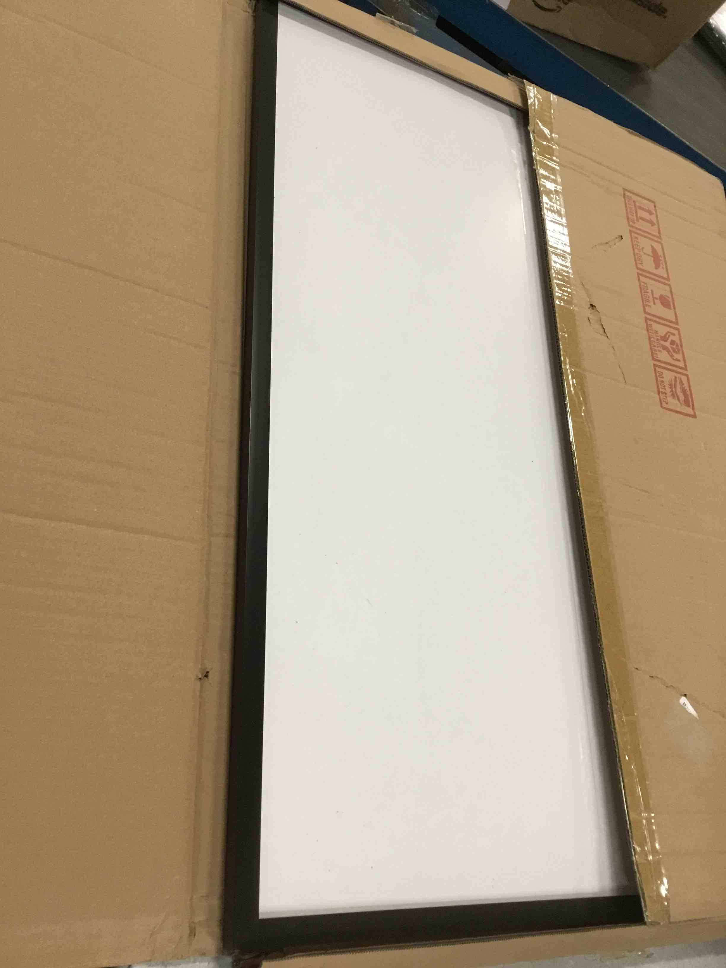 https://s3.amazonaws.com/lotting-images-prod/bidfta/PNK2178476_1746538568352.jpeg