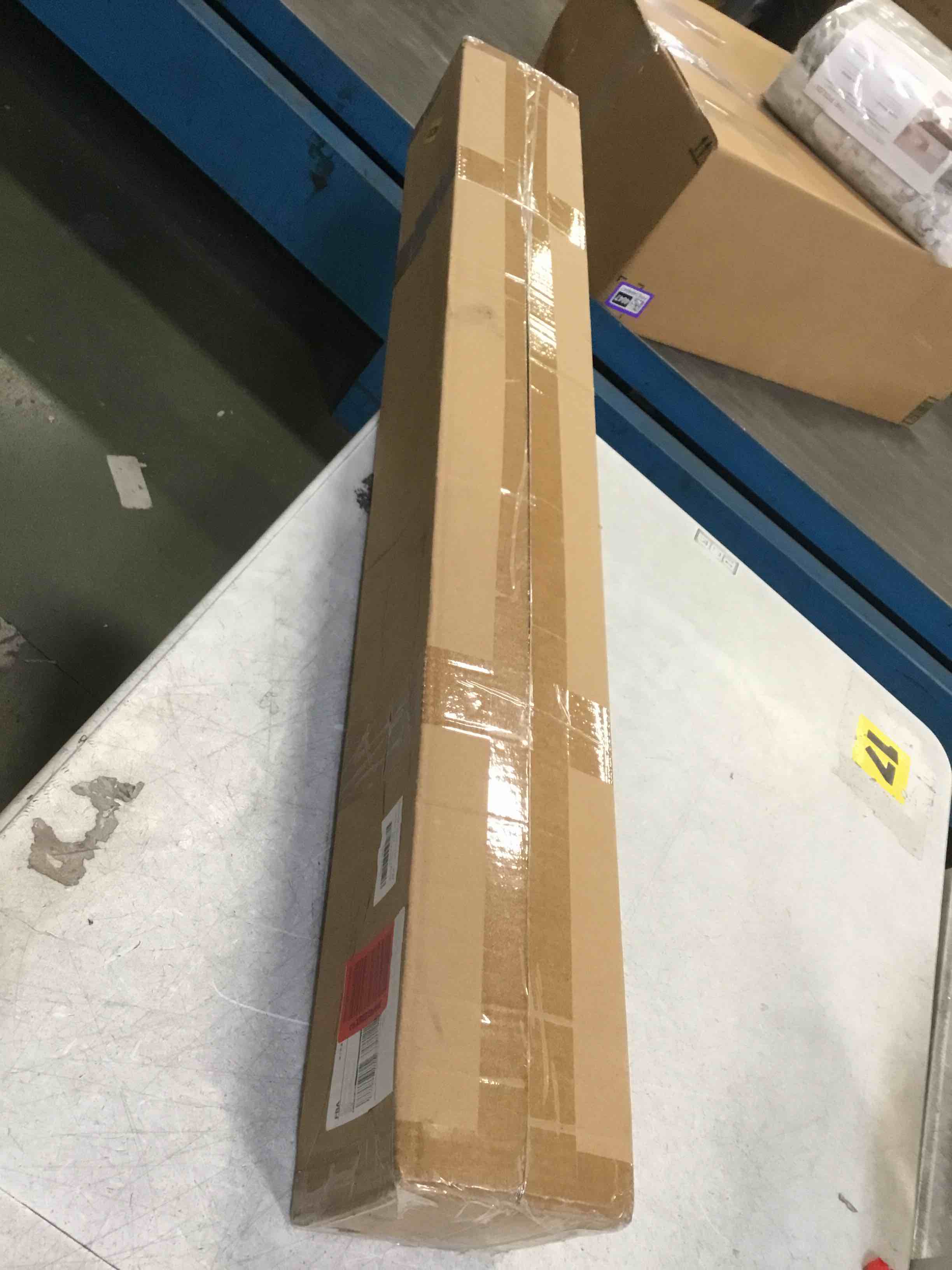 https://s3.amazonaws.com/lotting-images-prod/bidfta/PNK2178584_1746552772513.jpeg