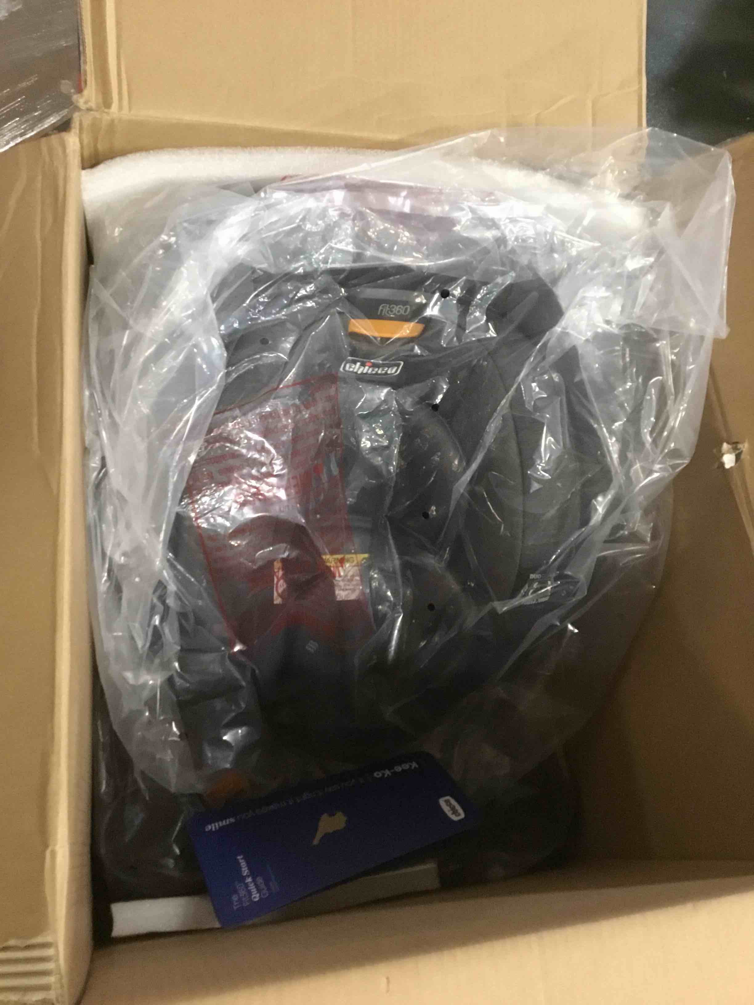 https://s3.amazonaws.com/lotting-images-prod/bidfta/PNK2178691_1746707977214.jpeg