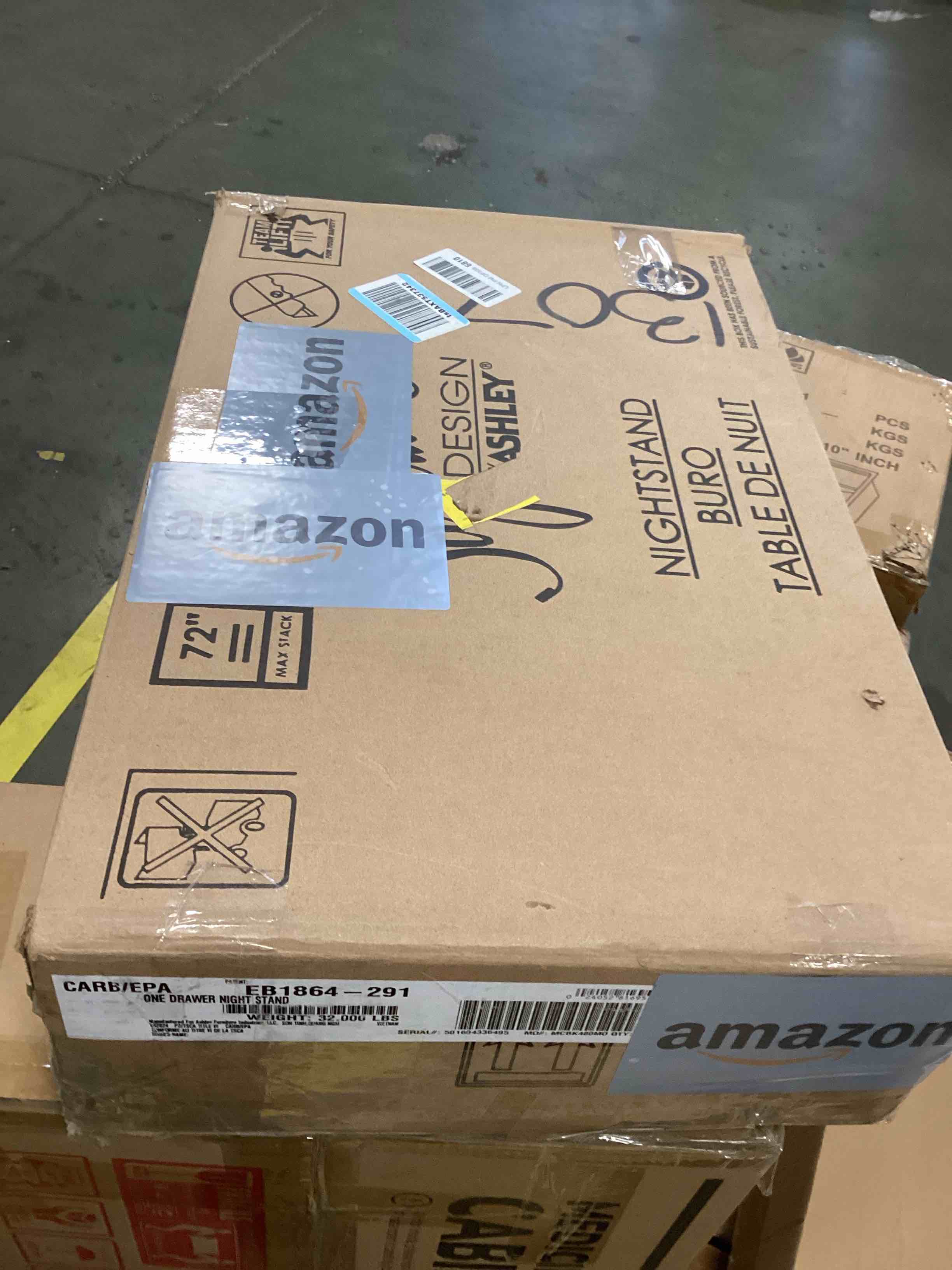 https://s3.amazonaws.com/lotting-images-prod/bidfta/PNK2179840_1744027377393.jpeg