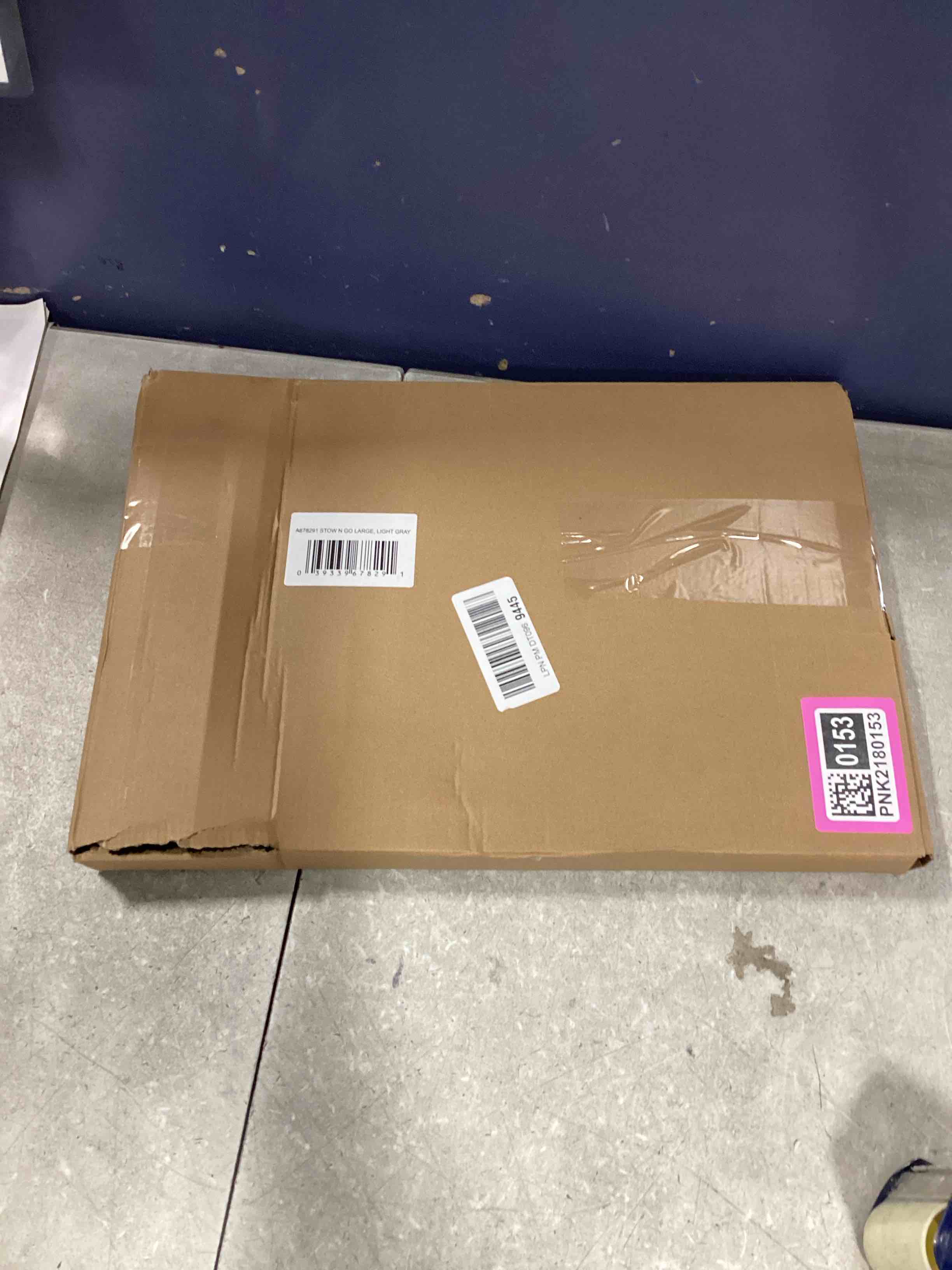 https://s3.amazonaws.com/lotting-images-prod/bidfta/PNK2180153_1744204037197.jpeg