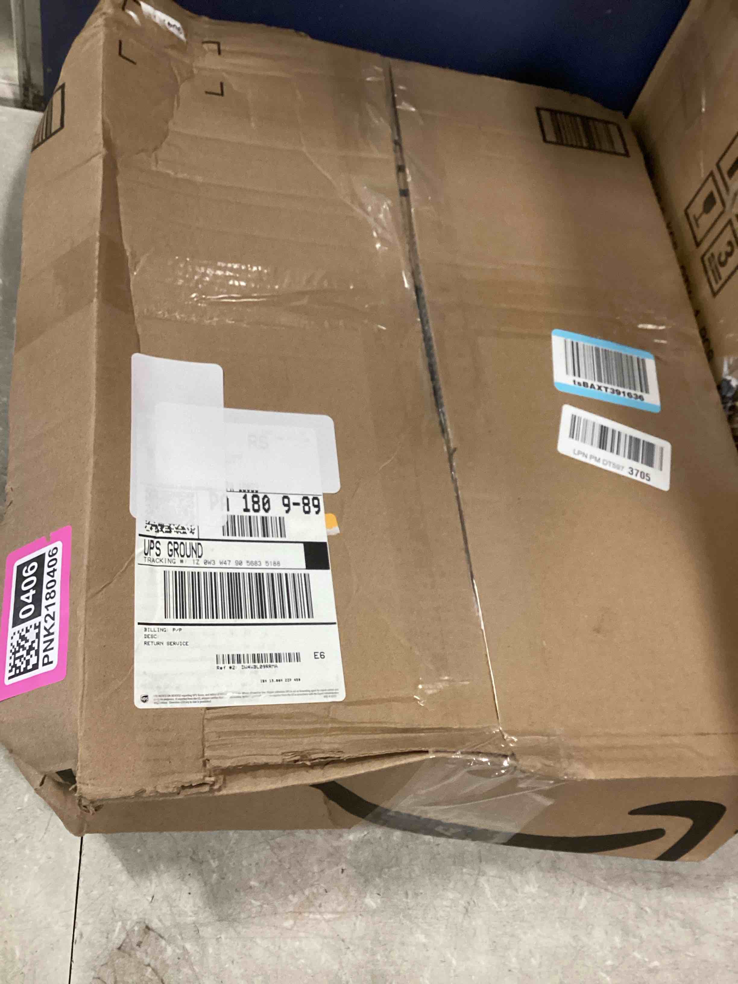 https://s3.amazonaws.com/lotting-images-prod/bidfta/PNK2180406_1744292810564.jpeg