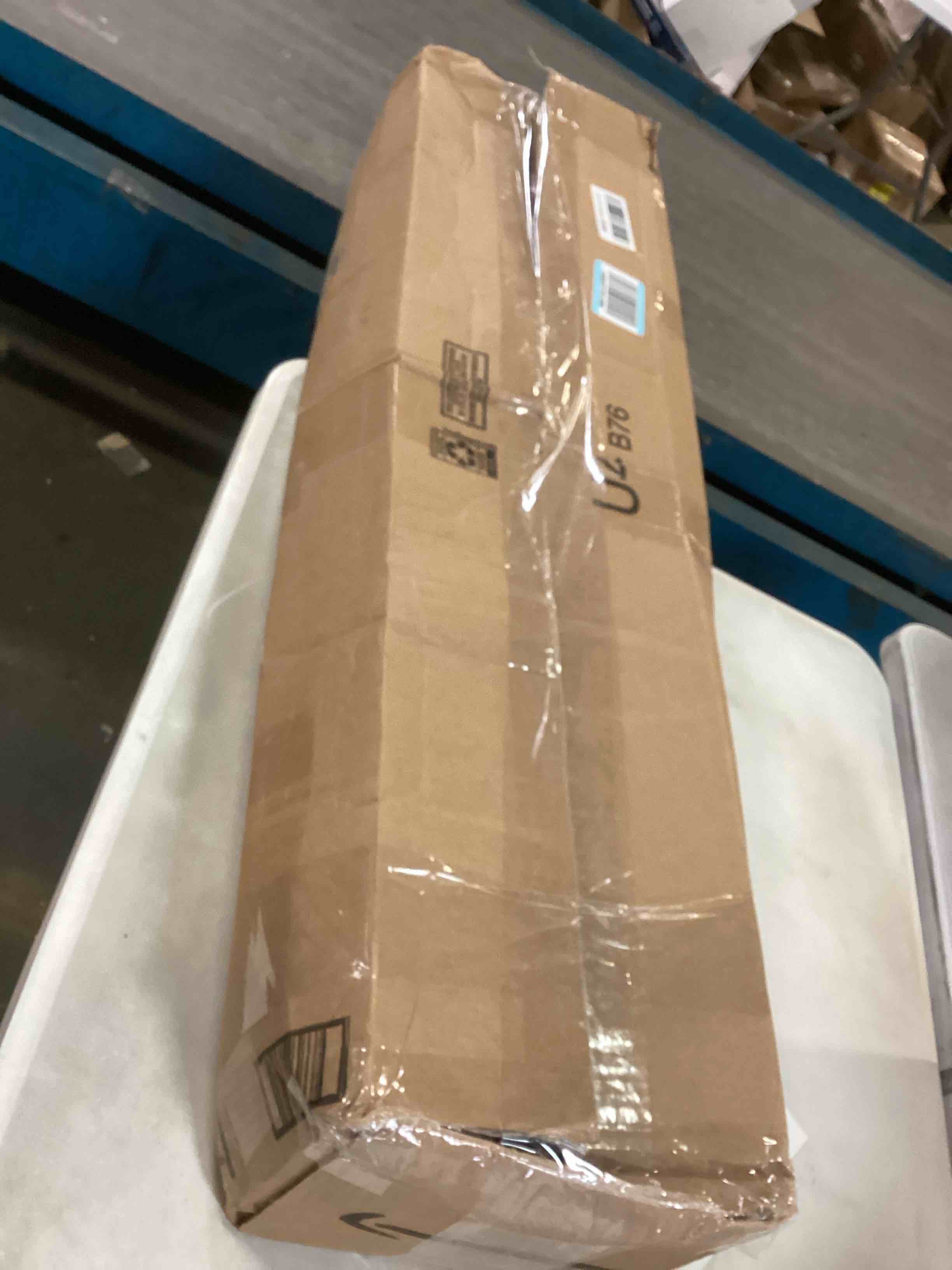 https://s3.amazonaws.com/lotting-images-prod/bidfta/PNK2182261_1743524276898.jpeg