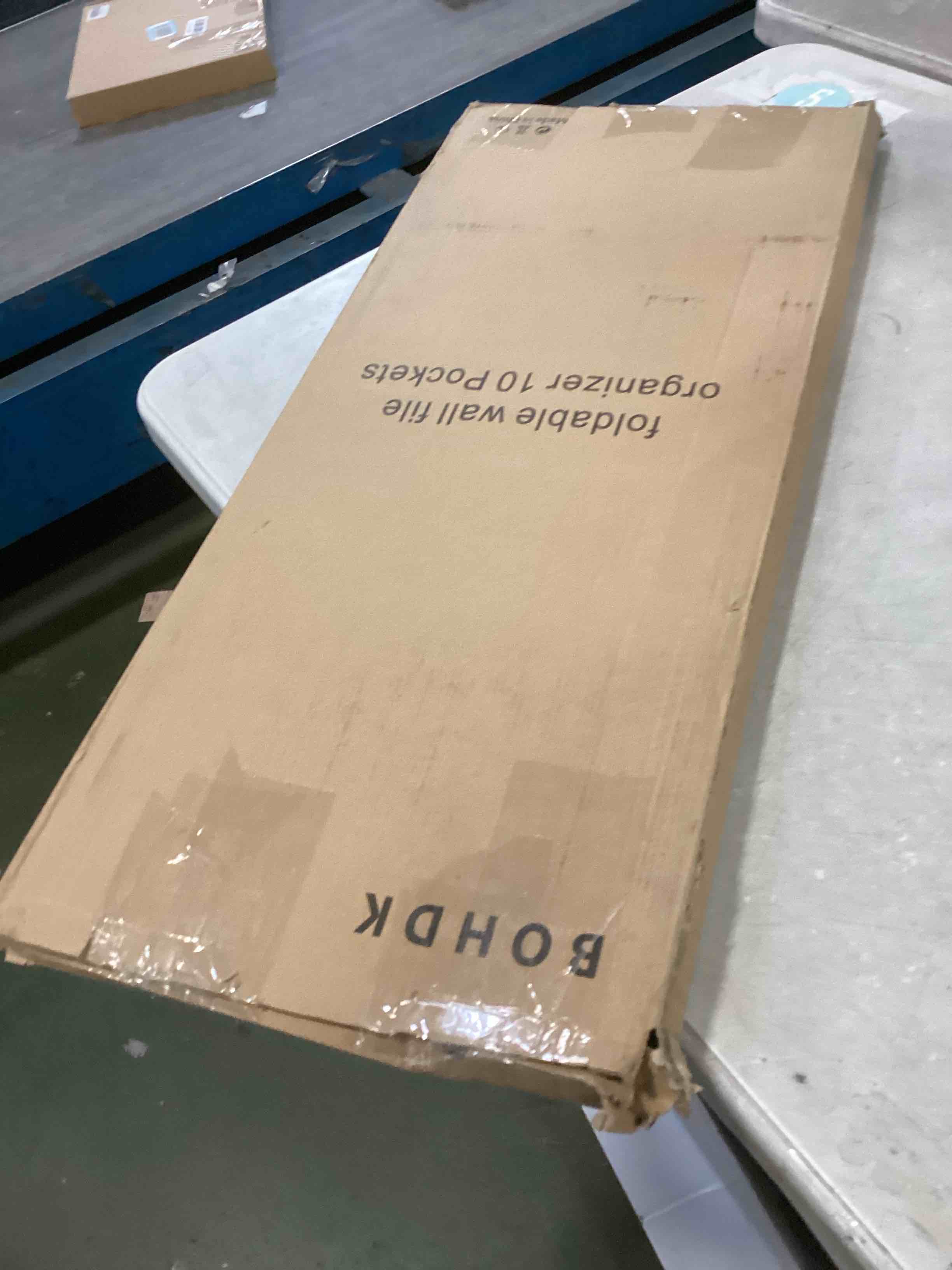 https://s3.amazonaws.com/lotting-images-prod/bidfta/PNK2183033_1744041743383.jpeg