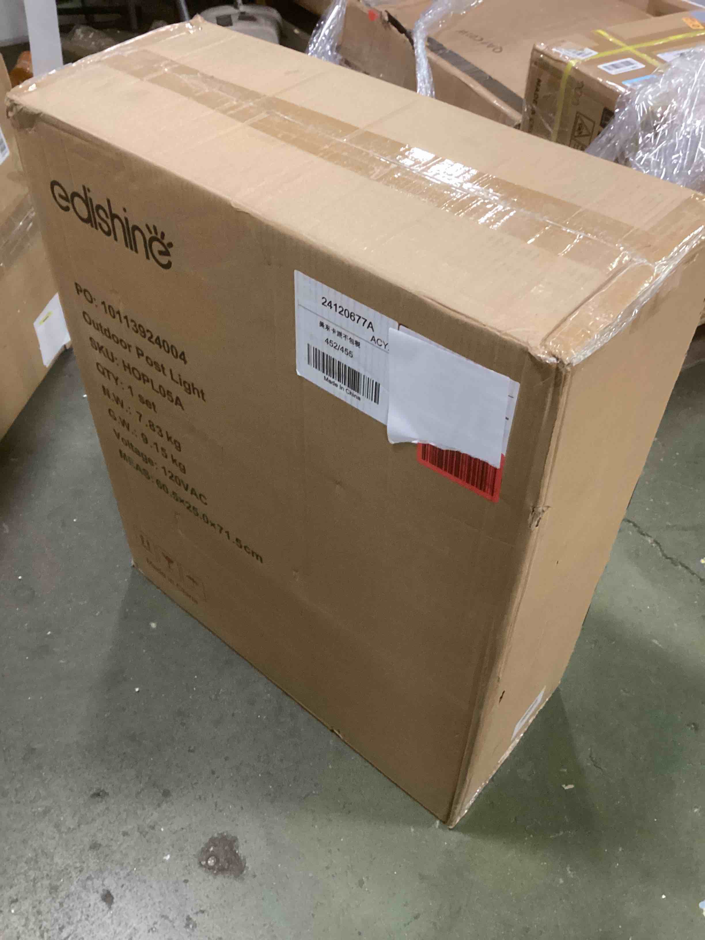 https://s3.amazonaws.com/lotting-images-prod/bidfta/PNK2183863_1744660405655.jpeg